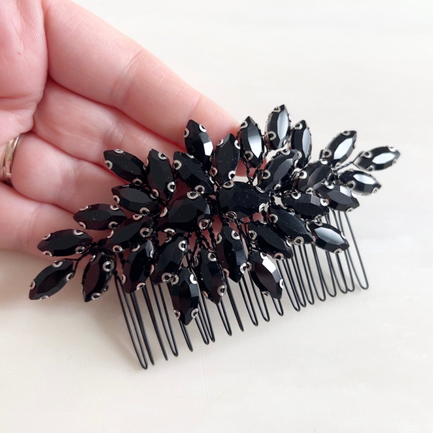 black crystal hair comb - Petal & Pearl