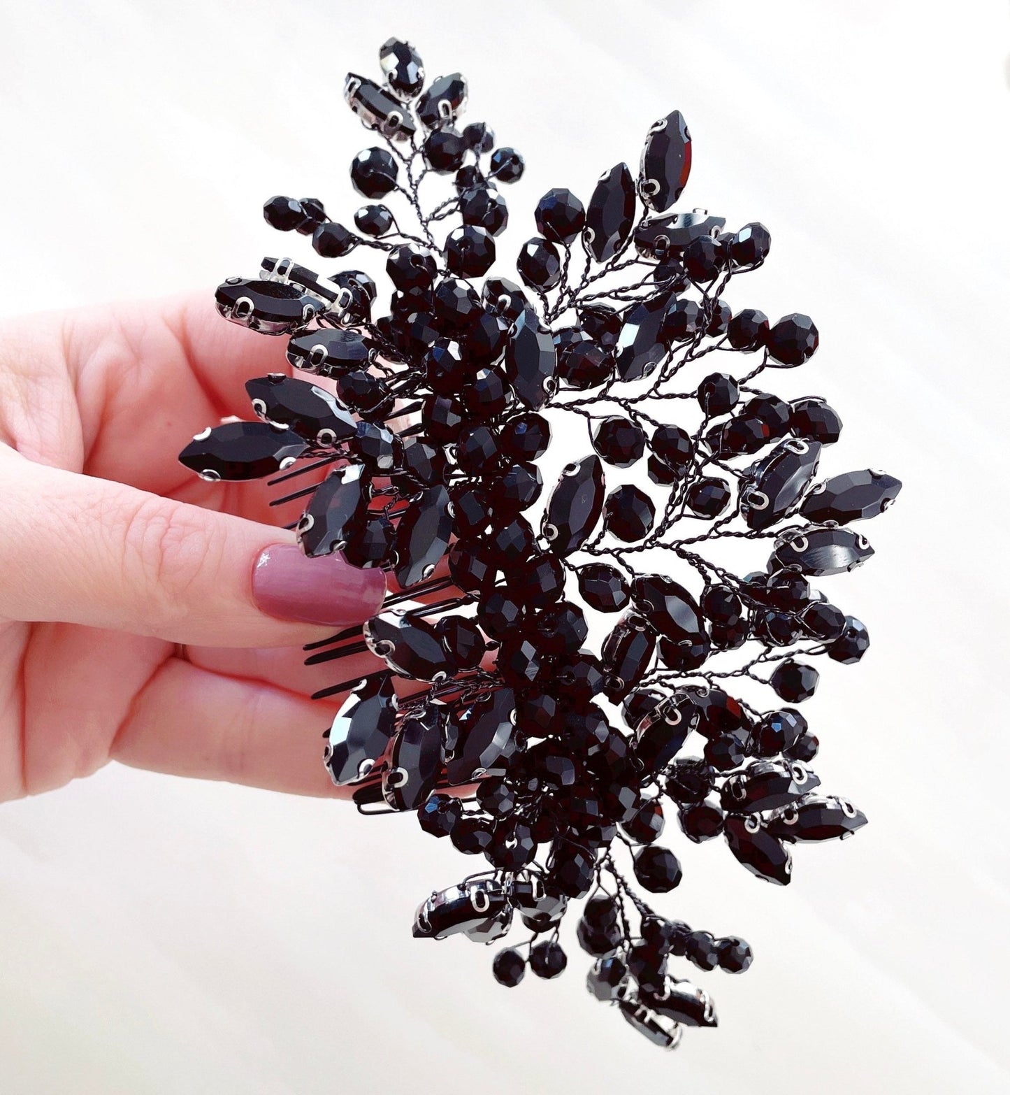 Black crystal hair comb - Petal & Pearl