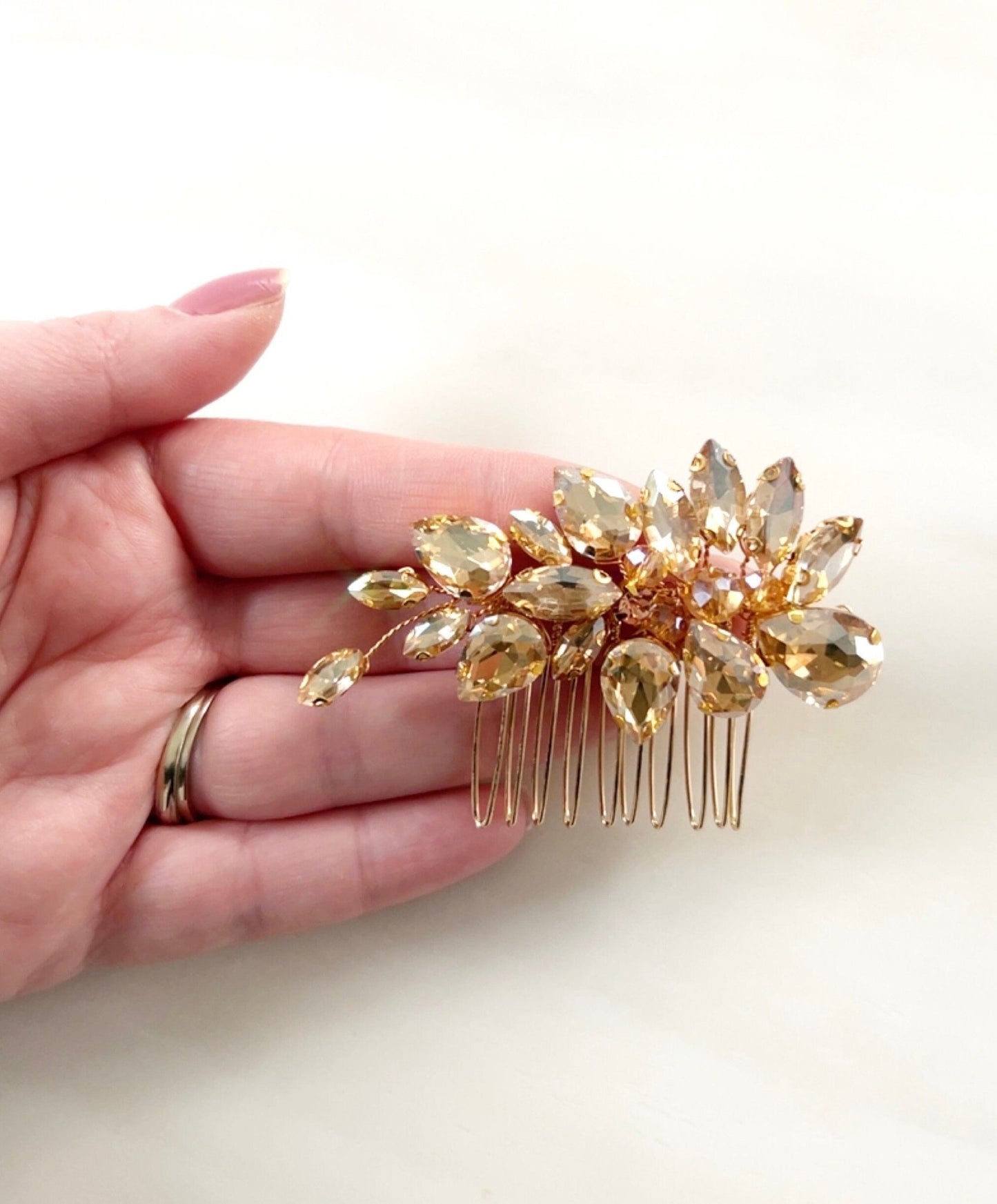 Delicate gold crystal hair comb - Petal & Pearl