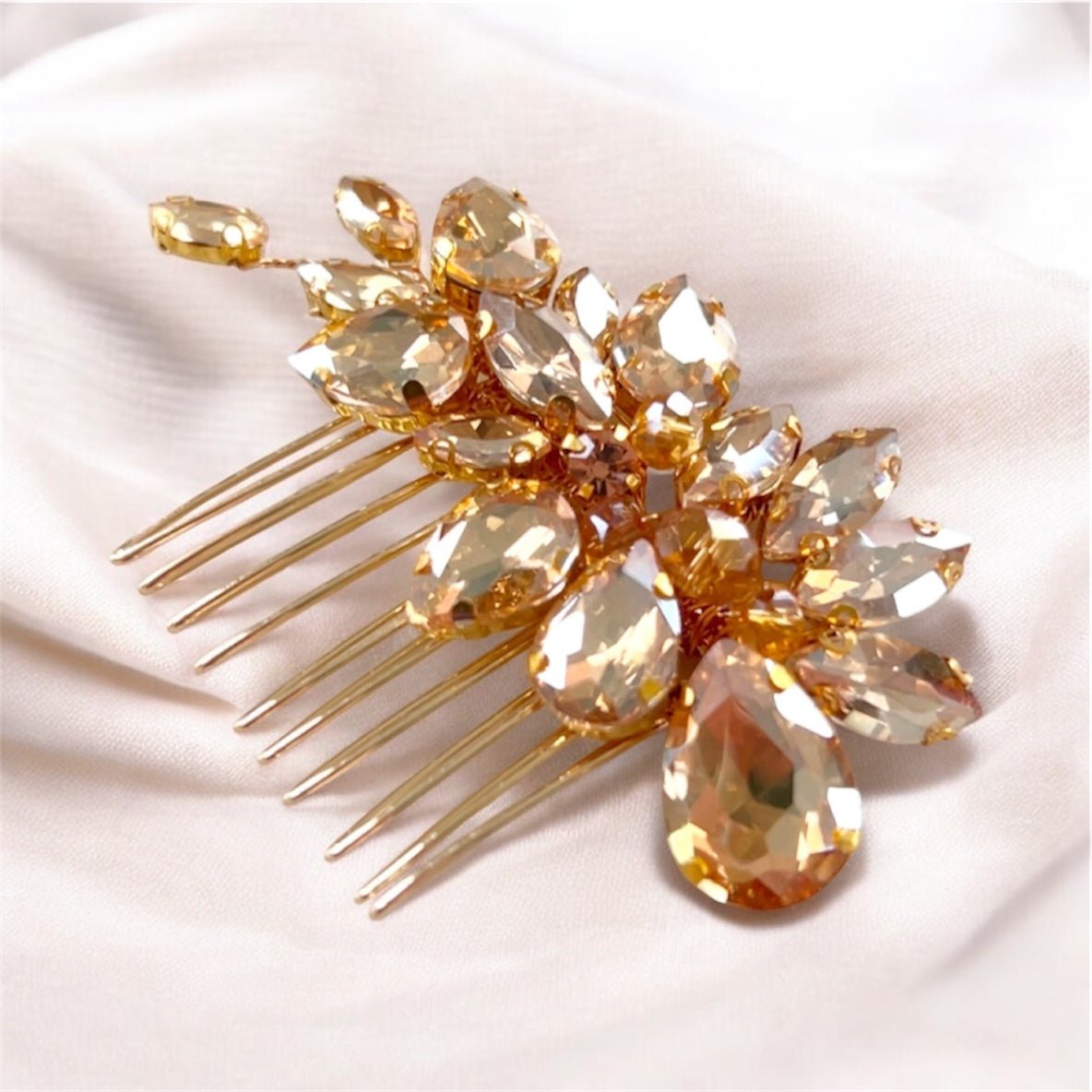 Delicate gold crystal hair comb - Petal & Pearl