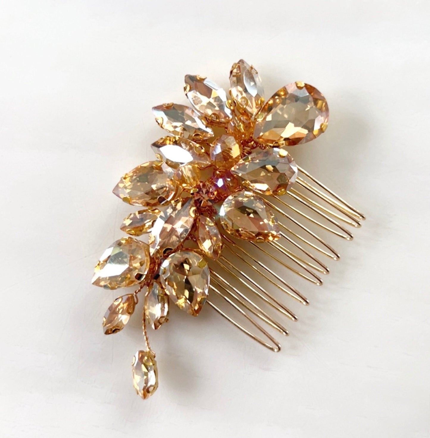 Delicate gold crystal hair comb - Petal & Pearl