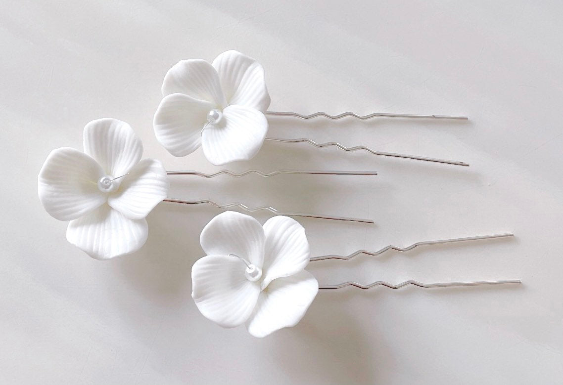 Elegant White Porcelain Flower Hair Pins - Petal & Pearl