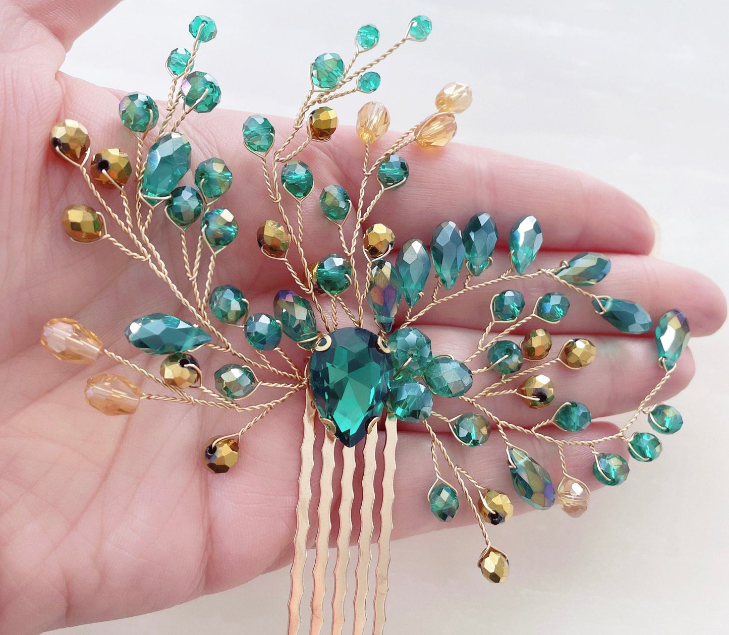 Green and gold hair comb - Petal & Pearl