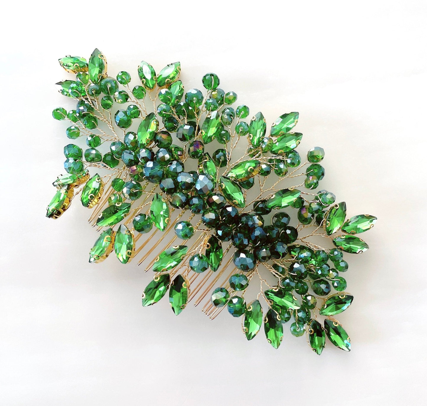 Green bohemian bridal hair comb - Petal & Pearl