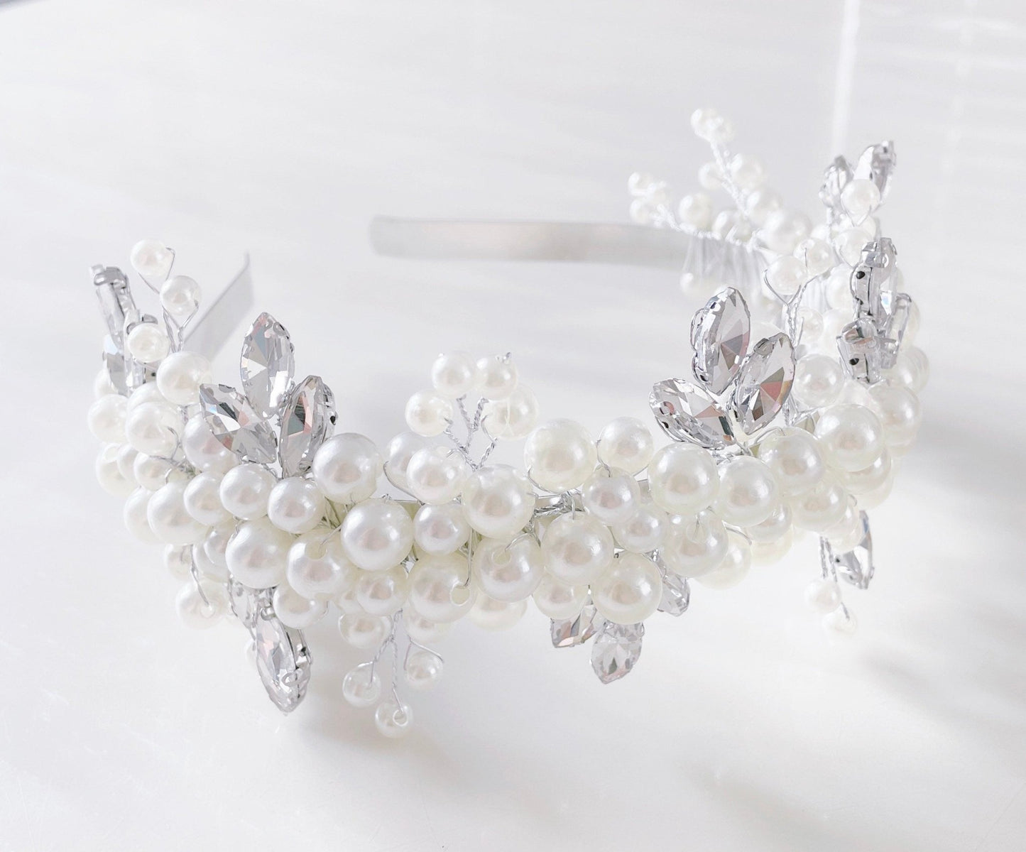 Ivory pearl headpiece - Petal & Pearl
