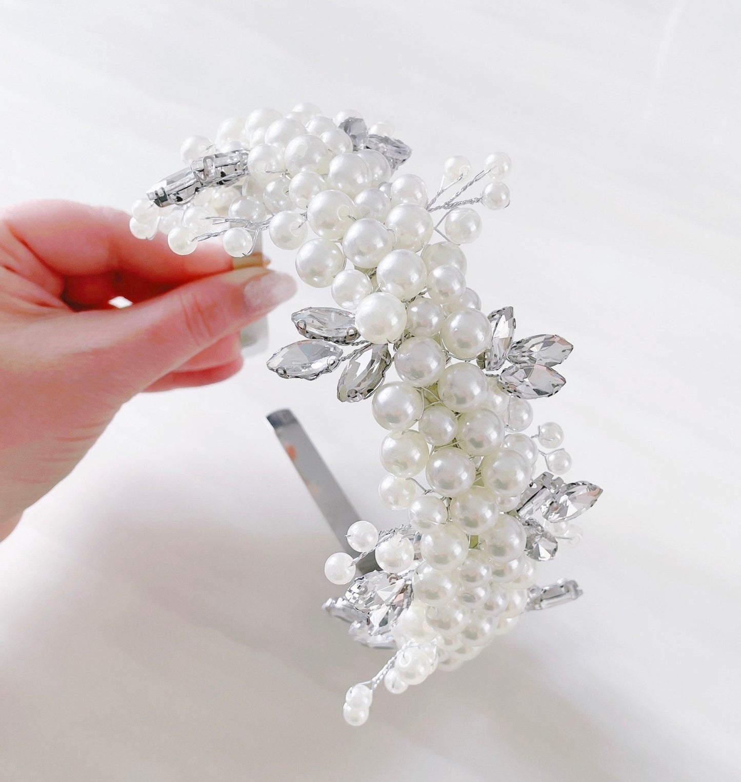 Ivory pearl headpiece - Petal & Pearl