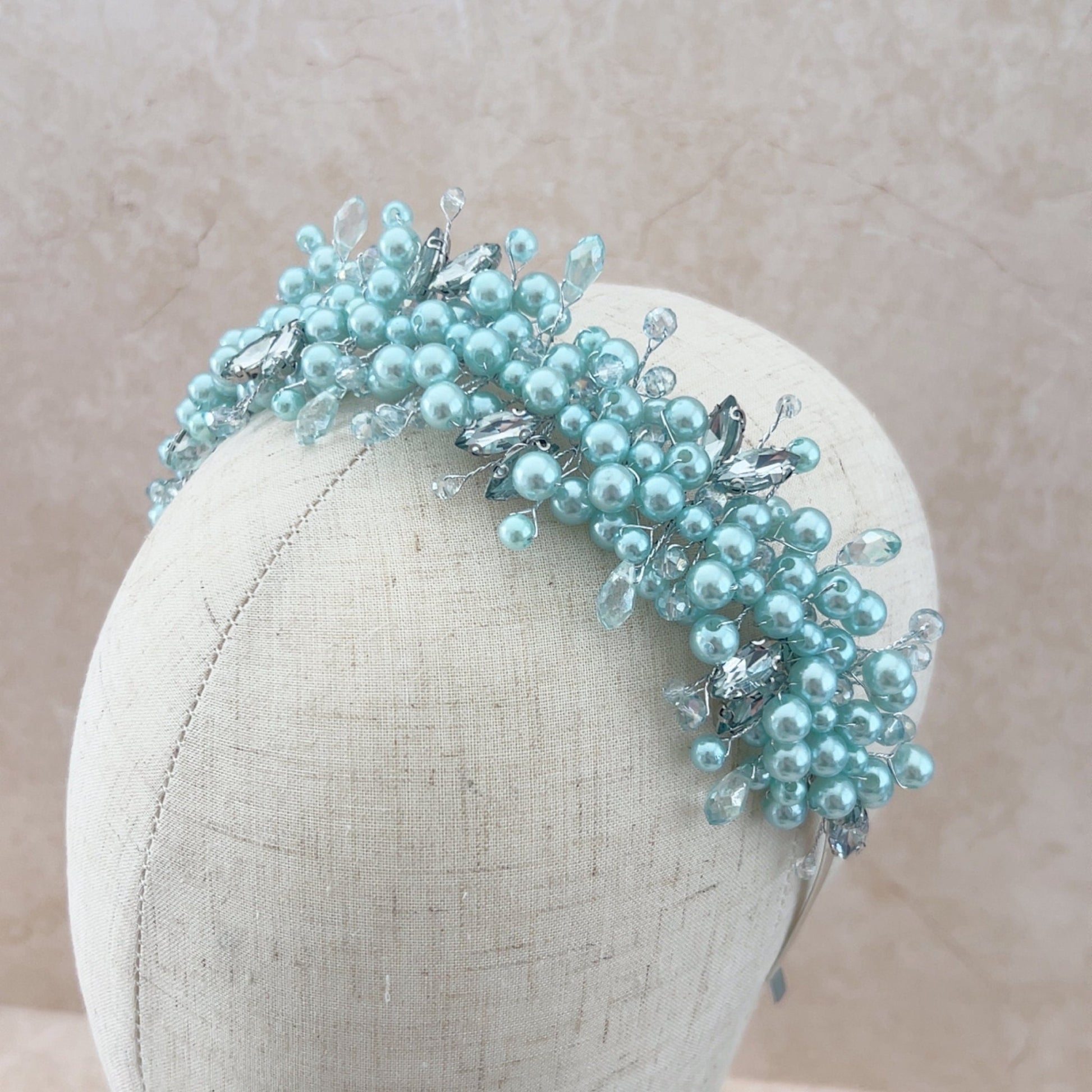 Mint green pearl headpiece - Petal & Pearl
