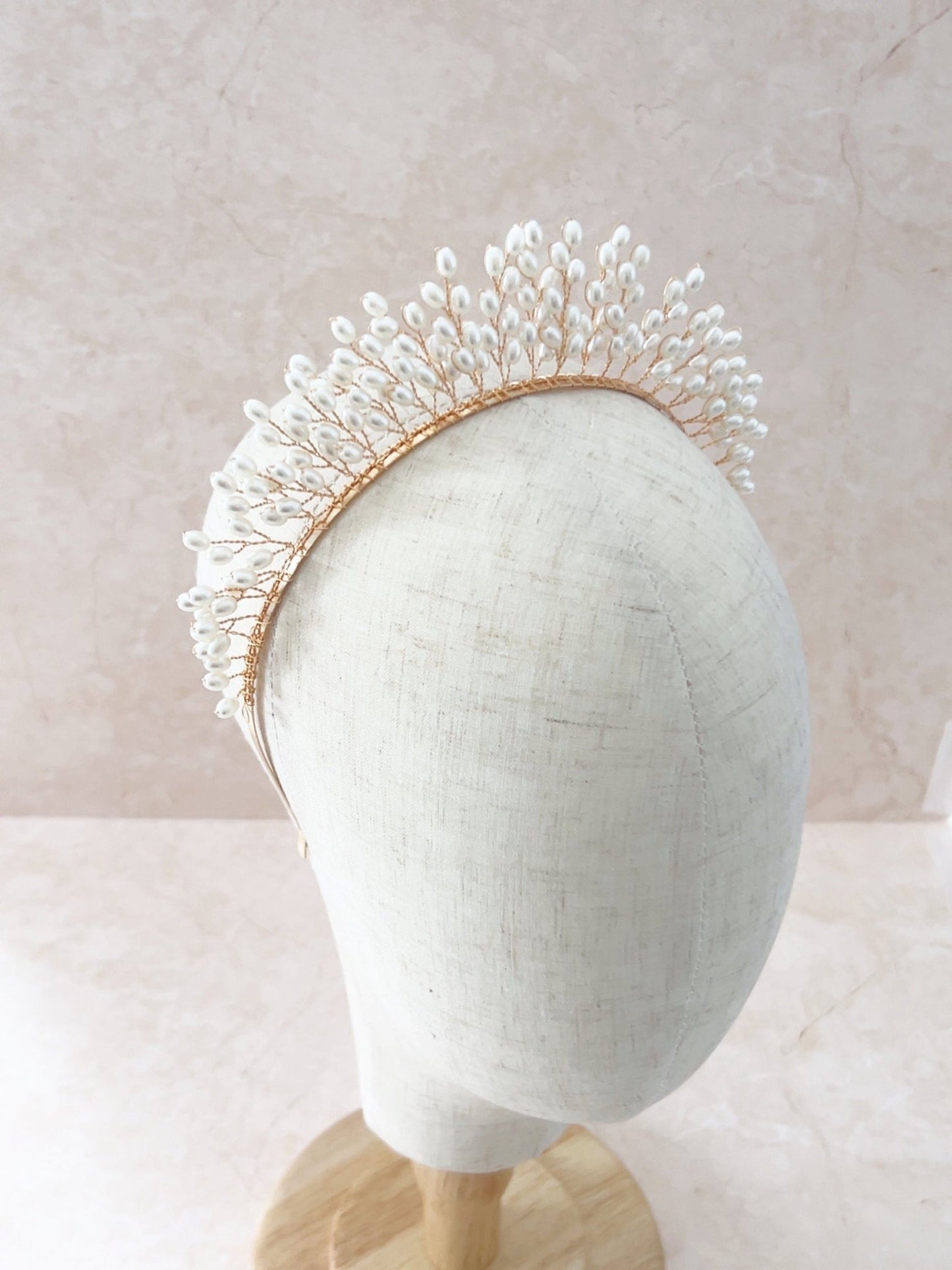 Pearl bridal headpiece - Petal & Pearl