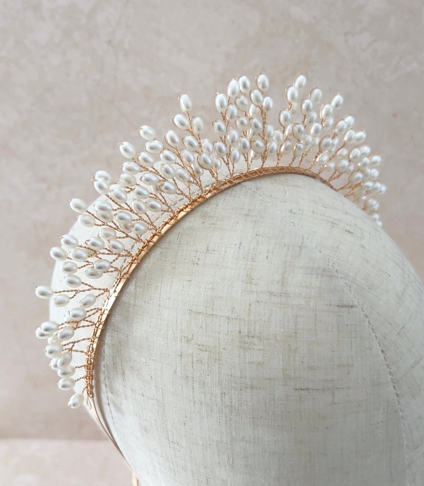 Pearl bridal headpiece - Petal & Pearl