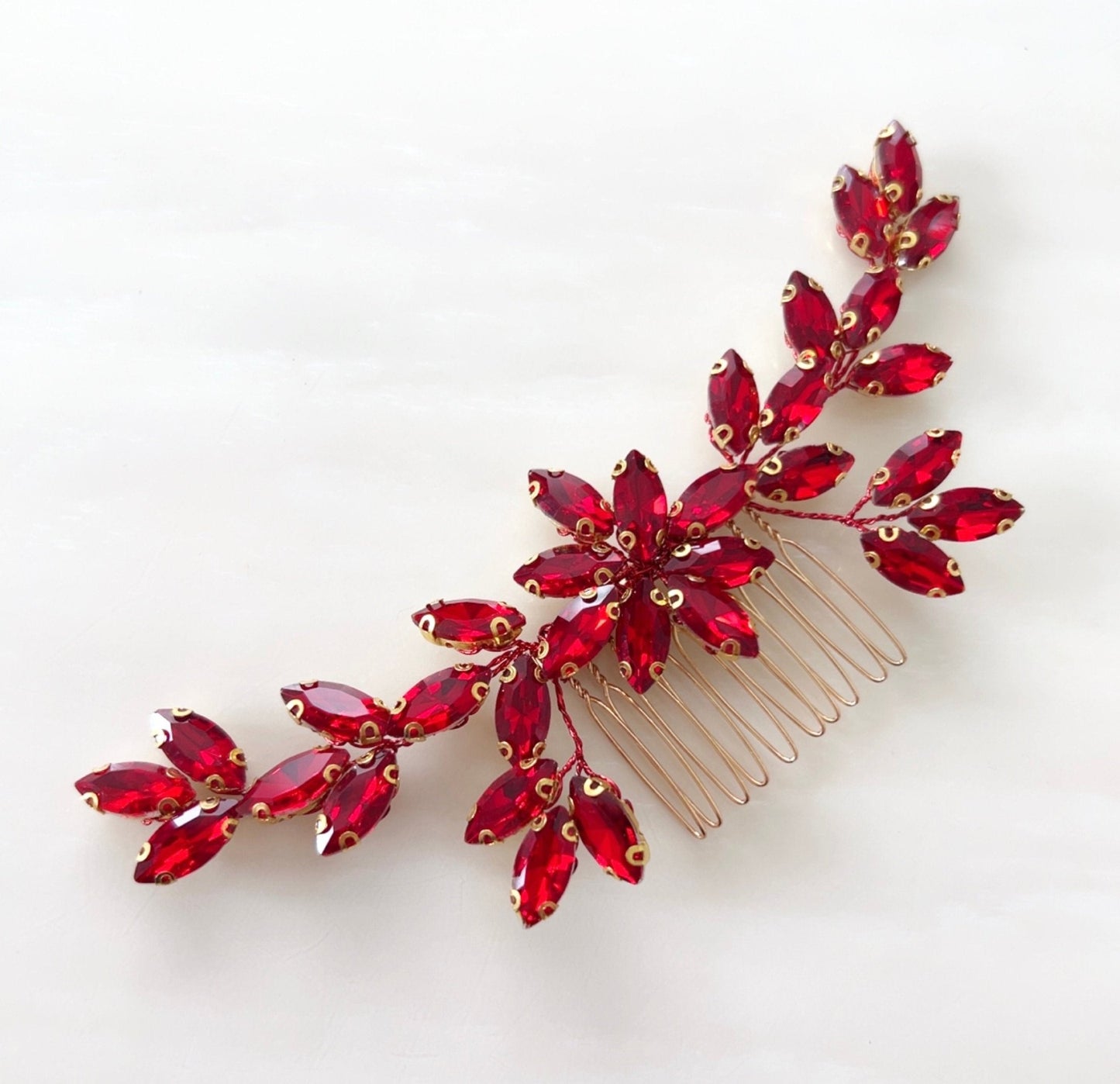 Red crystal decorative hair comb - Petal & Pearl