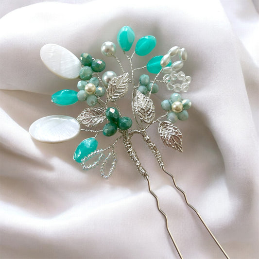 Luna Bloom Hair Pin