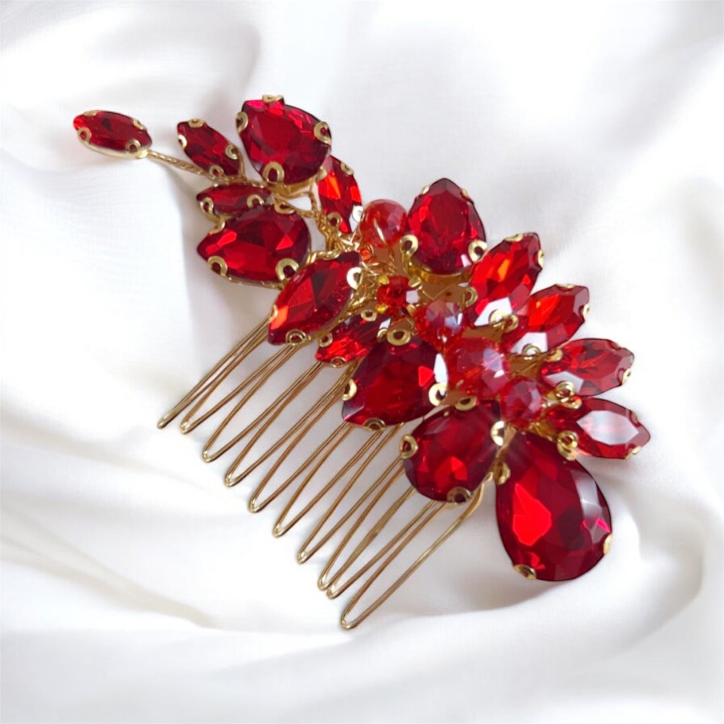 Delicate Red Hair Comb