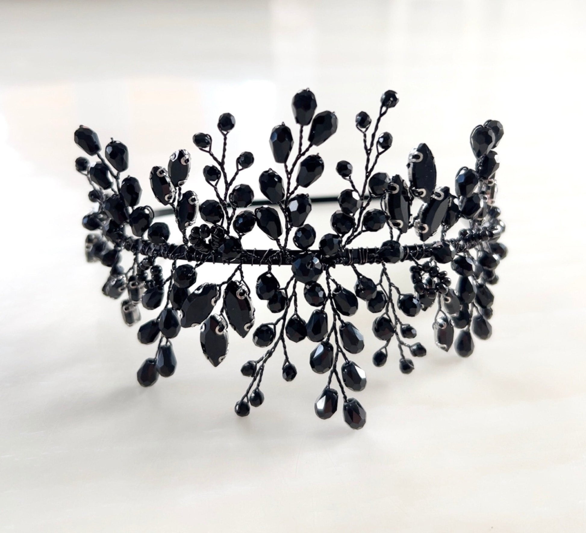 Black crystal vintage style side headpiece - Petal & Pearl