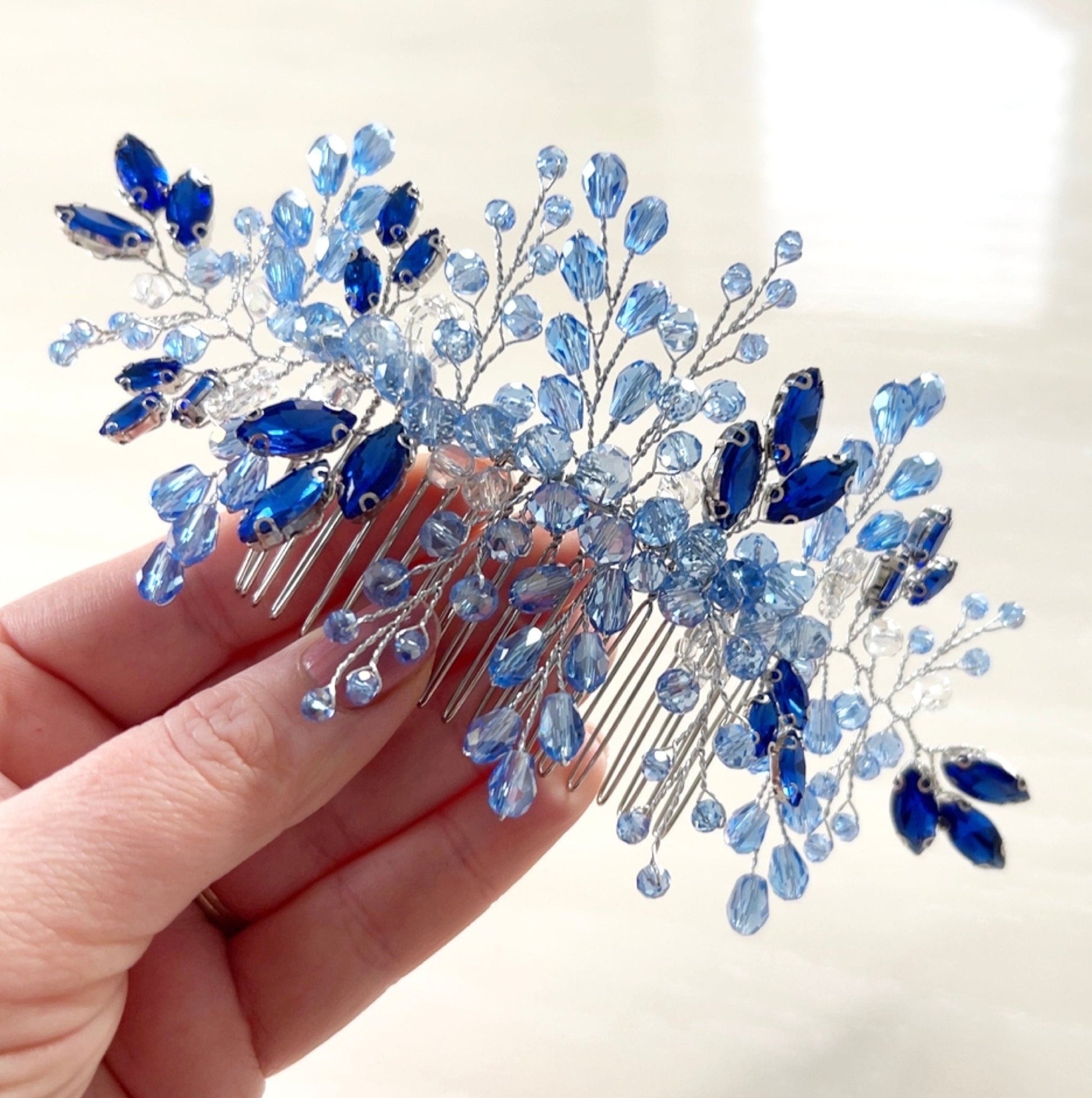 Blue bridal hair comb - Petal & Pearl