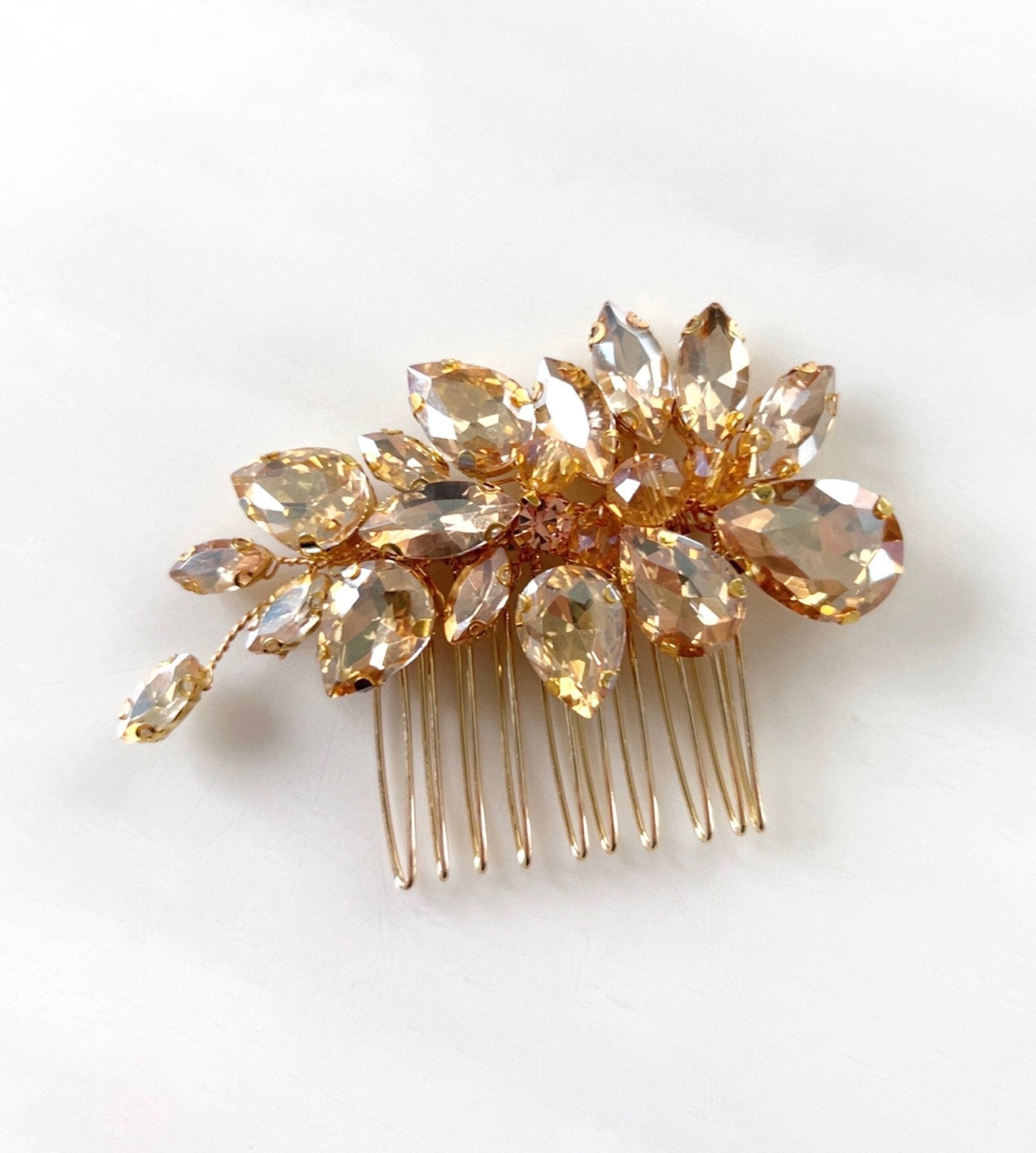 Delicate gold crystal hair comb - Petal & Pearl