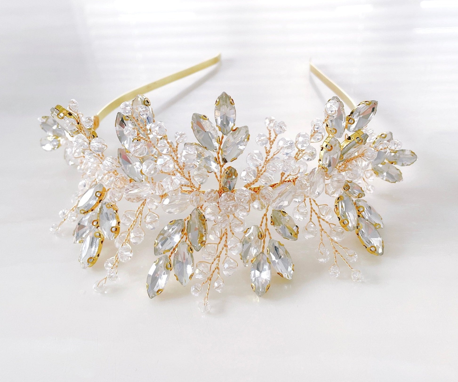 Elegant Gold crystal hair vine - Petal & Pearl