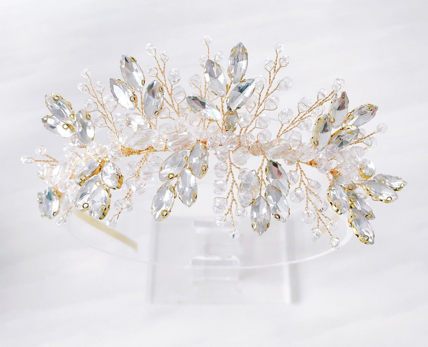 Elegant Gold crystal hair vine - Petal & Pearl