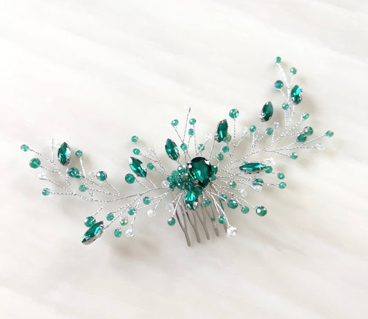 Emerald Green bridal hair comb - Petal & Pearl
