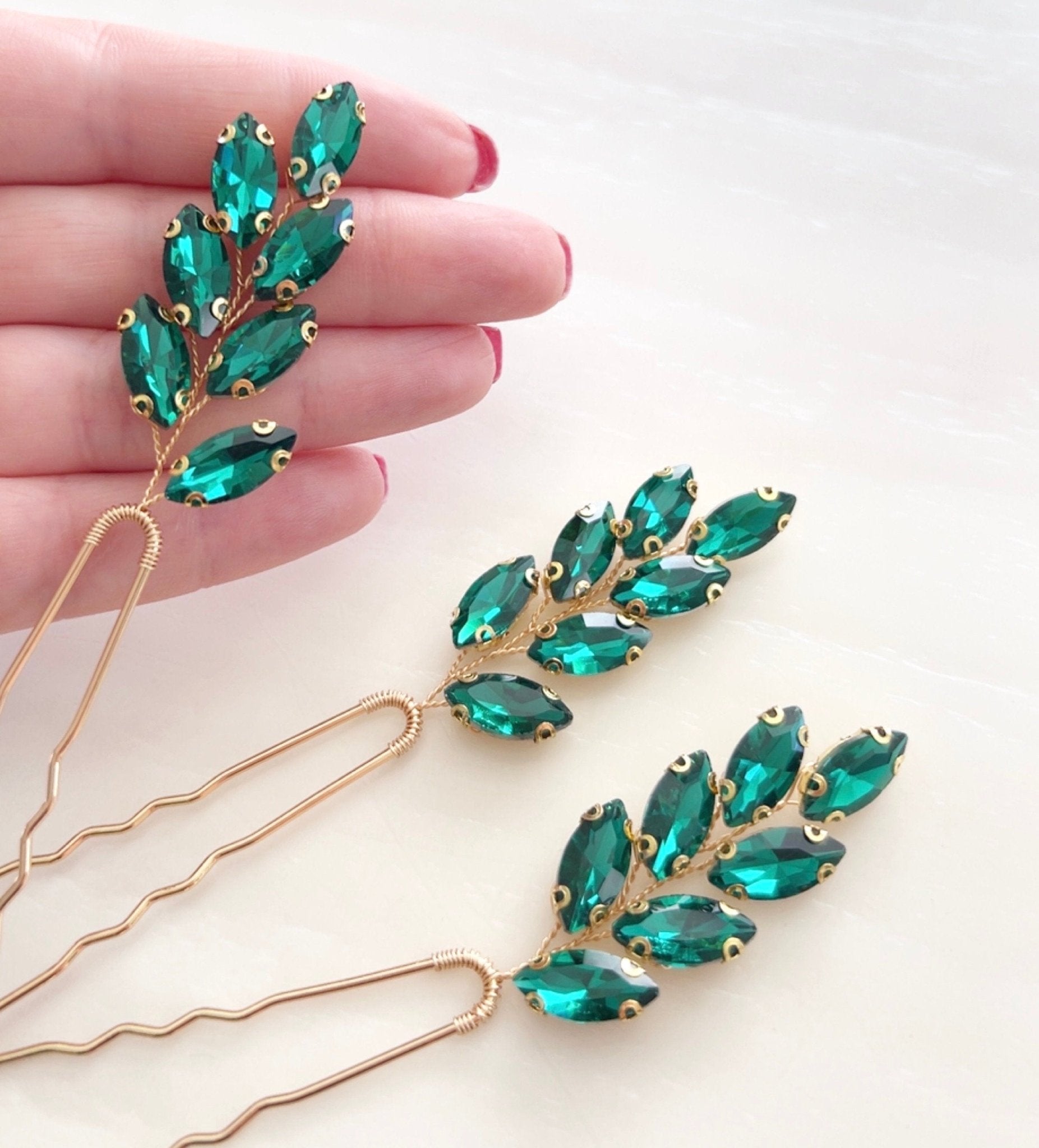 Emerald green crystal hair pins - Petal & Pearl