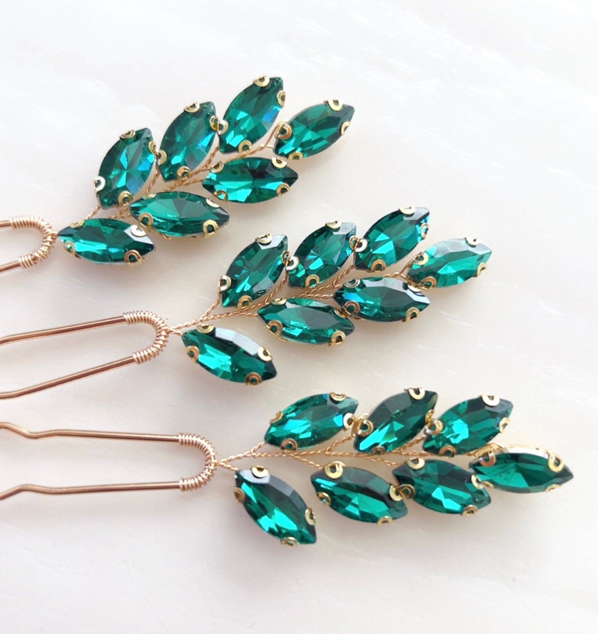 Emerald green crystal hair pins - Petal & Pearl