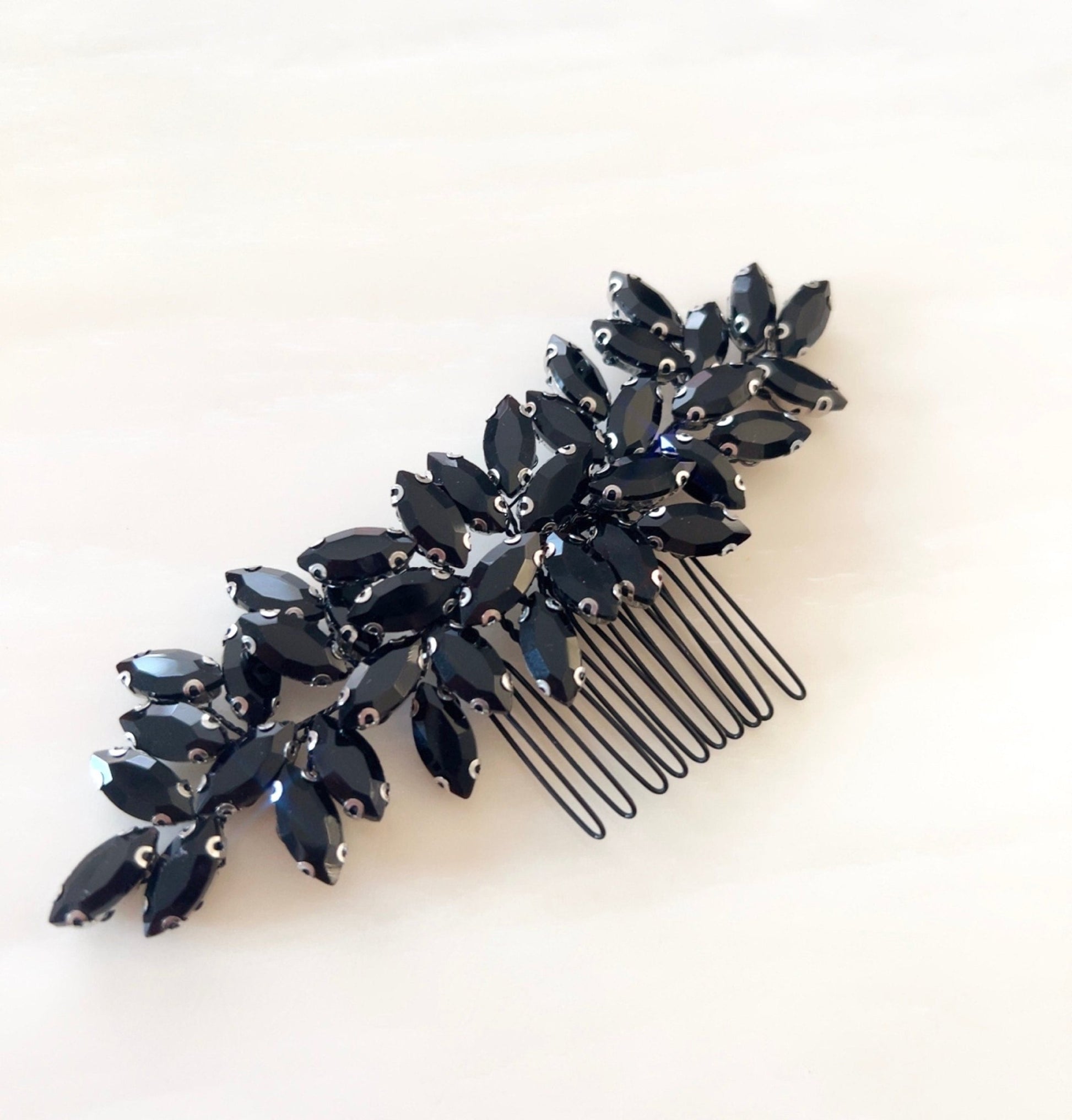 Enya black crystal hair comb - Petal & Pearl