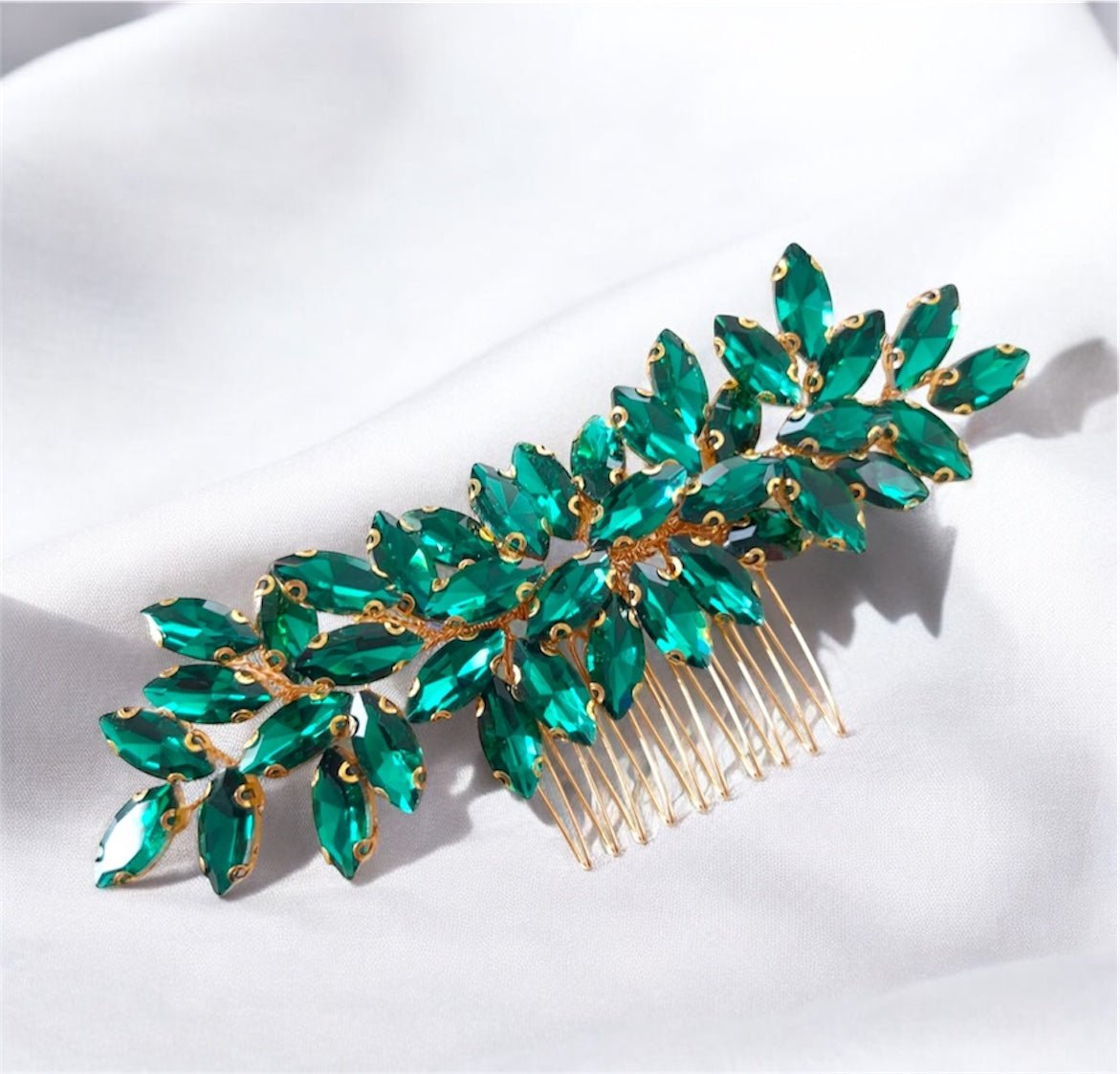 Enya emerald green crystal hair comb - Petal & Pearl