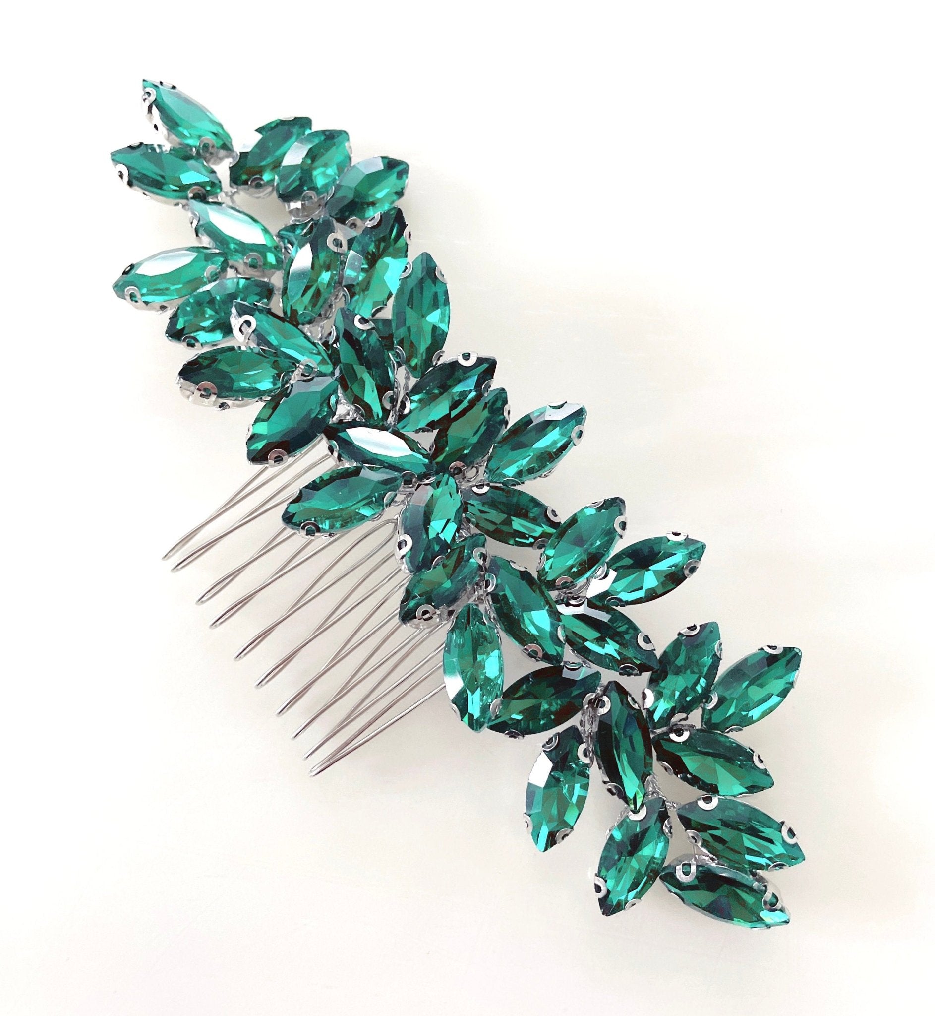 Enya Emerald green hair comb - Petal & Pearl
