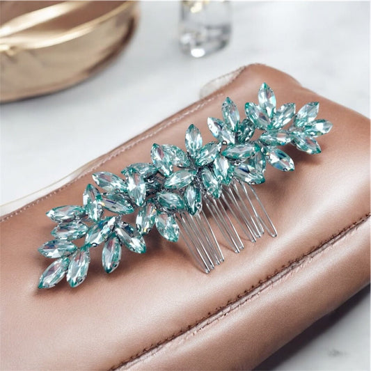 Enya mint green hair comb - Petal & Pearl