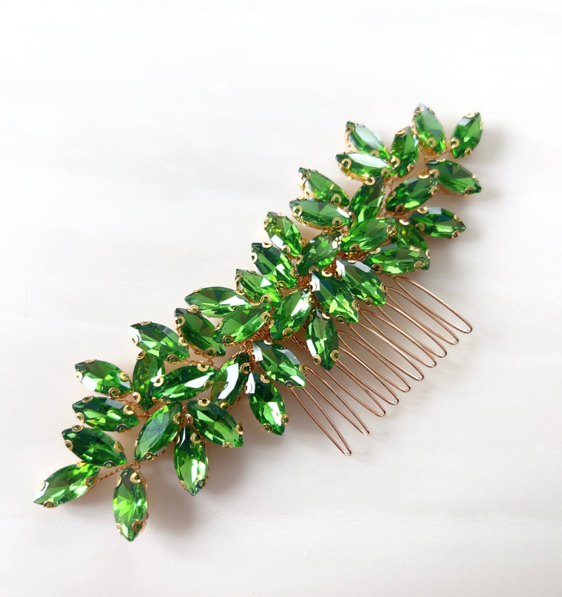 Enya Peridot green crystal hair comb - Petal & Pearl
