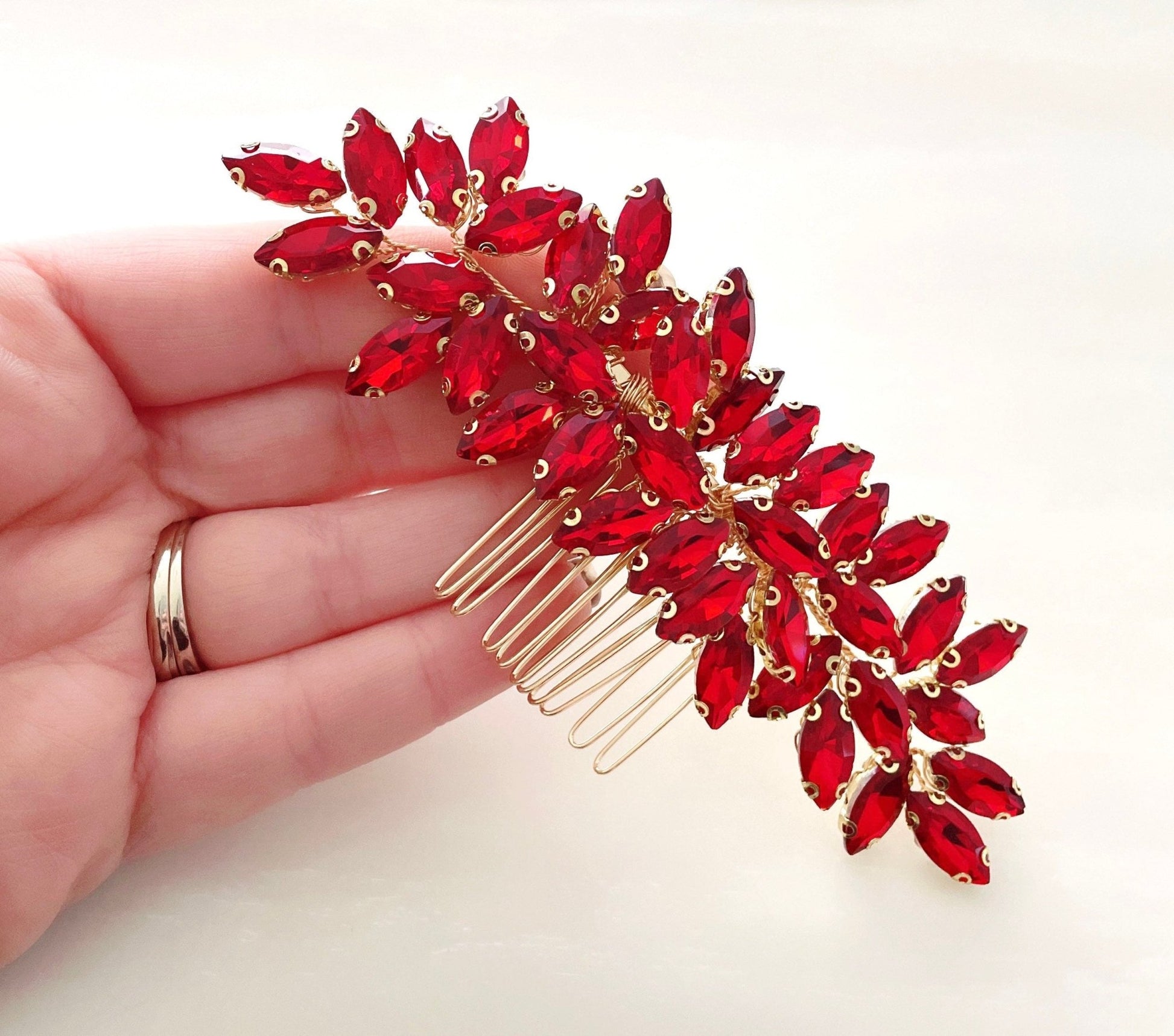 Enya red crystal hair comb - Petal & Pearl