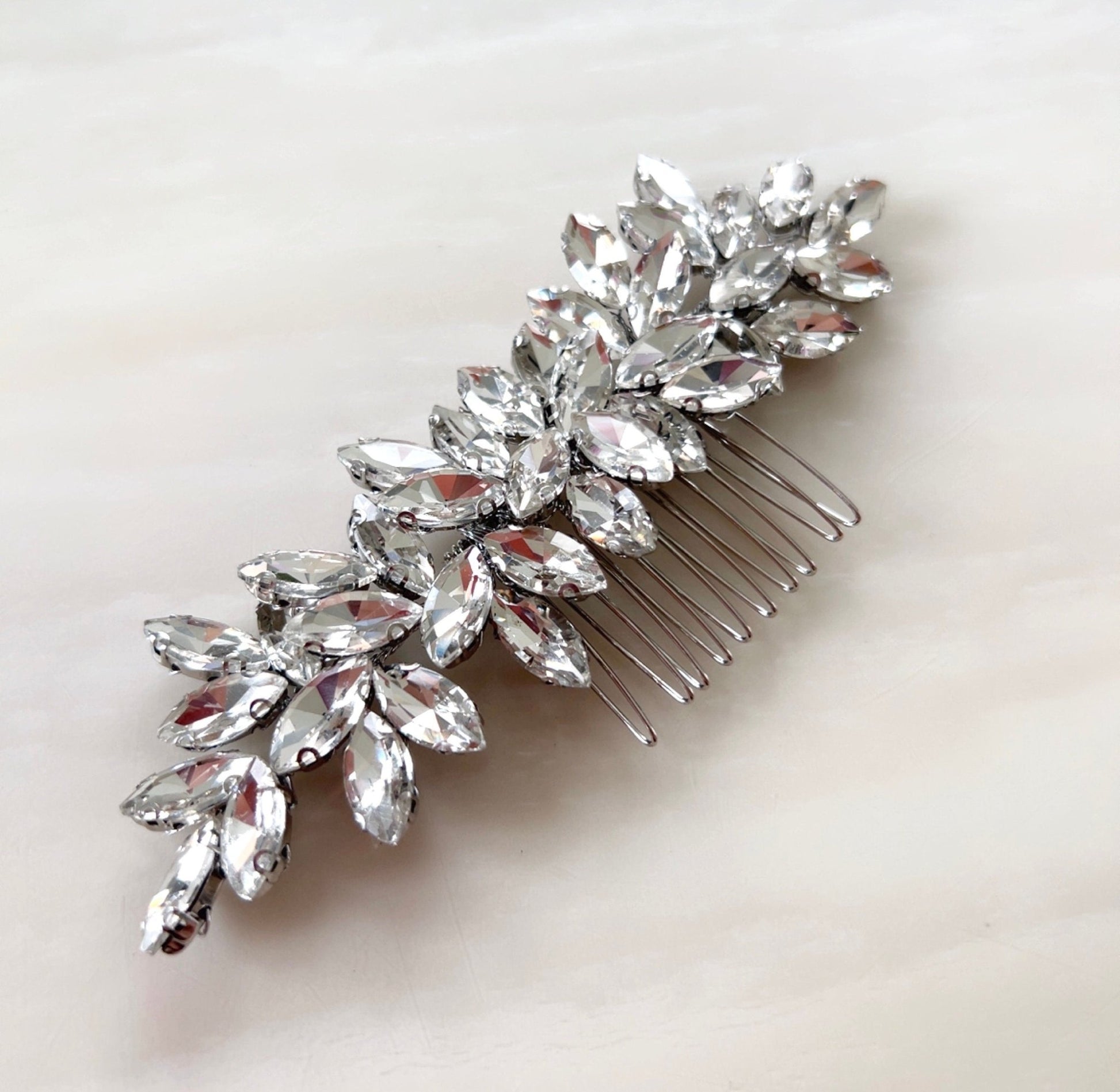 Enya silver crystal hair comb - Petal & Pearl