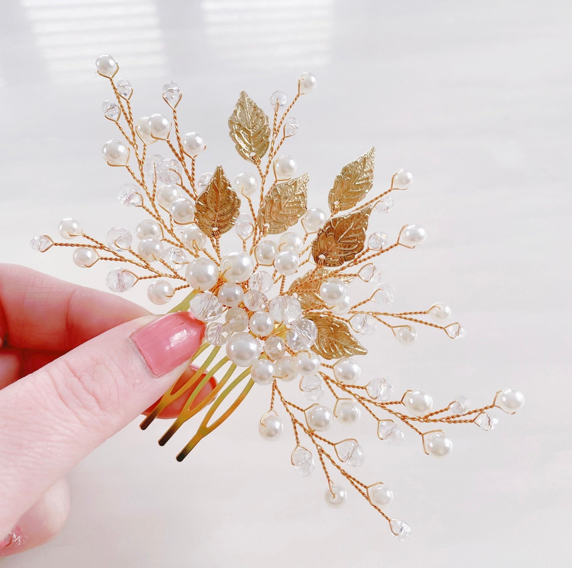 Gold and ivory bridal hair comb - Petal & Pearl