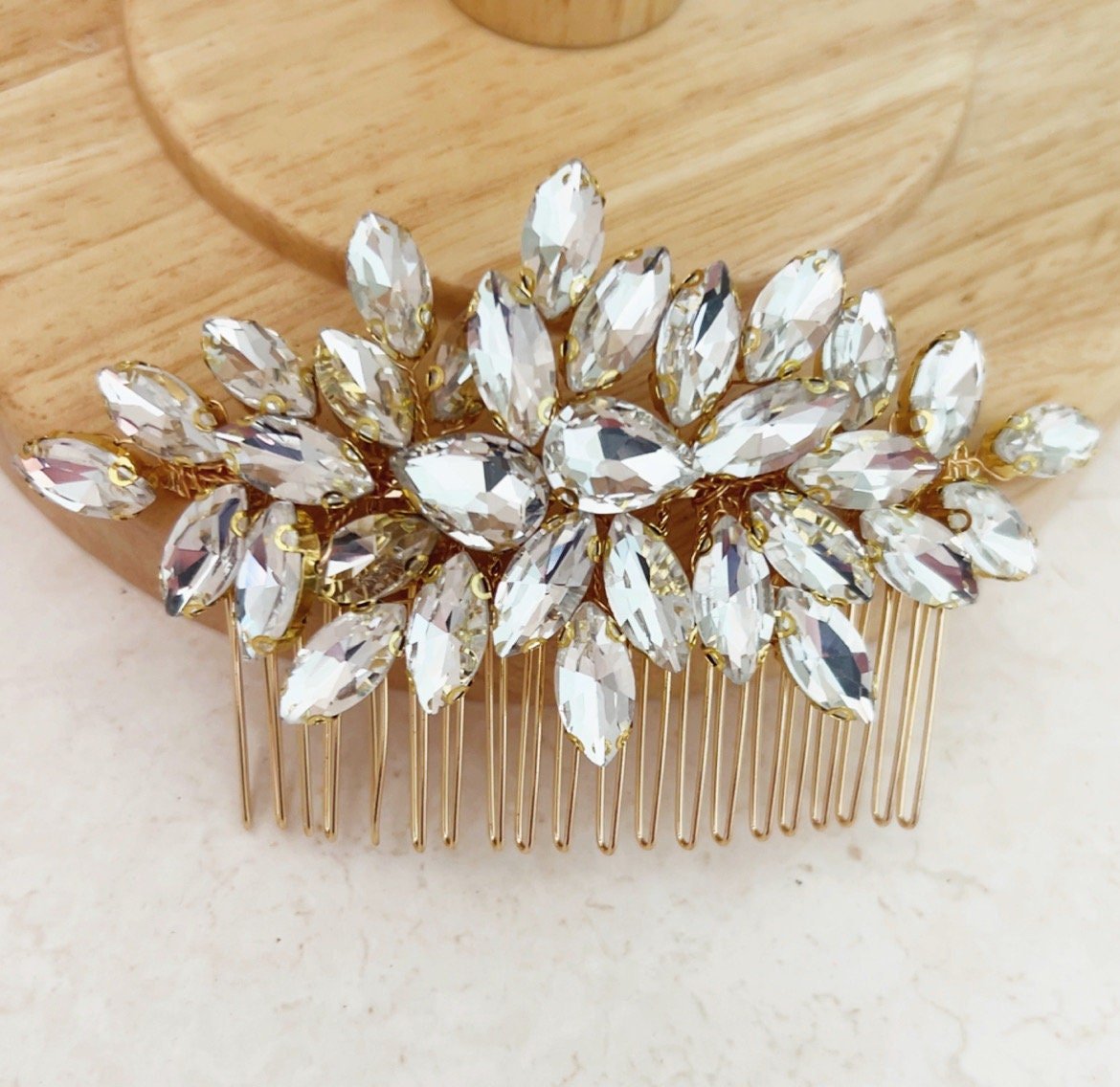 Gold crystal hair comb - Petal & Pearl