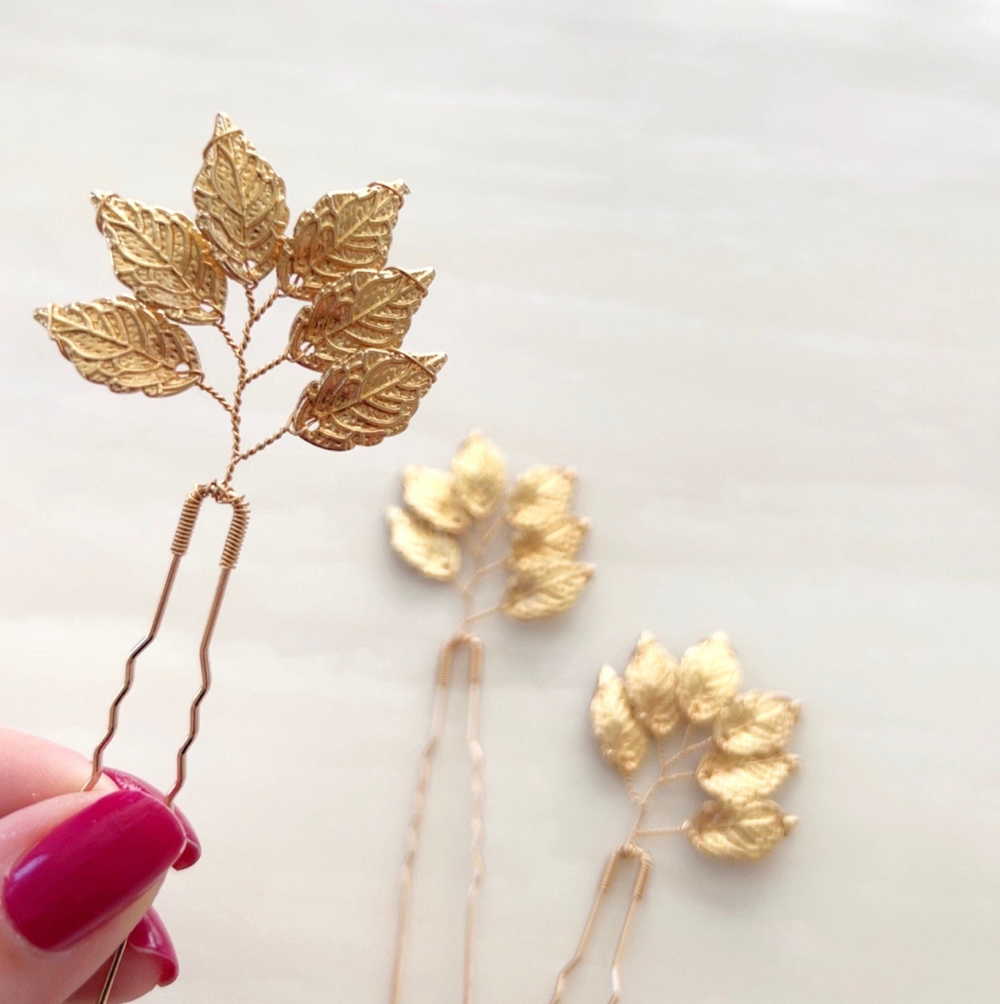 Gold leaf hair pins - Petal & Pearl