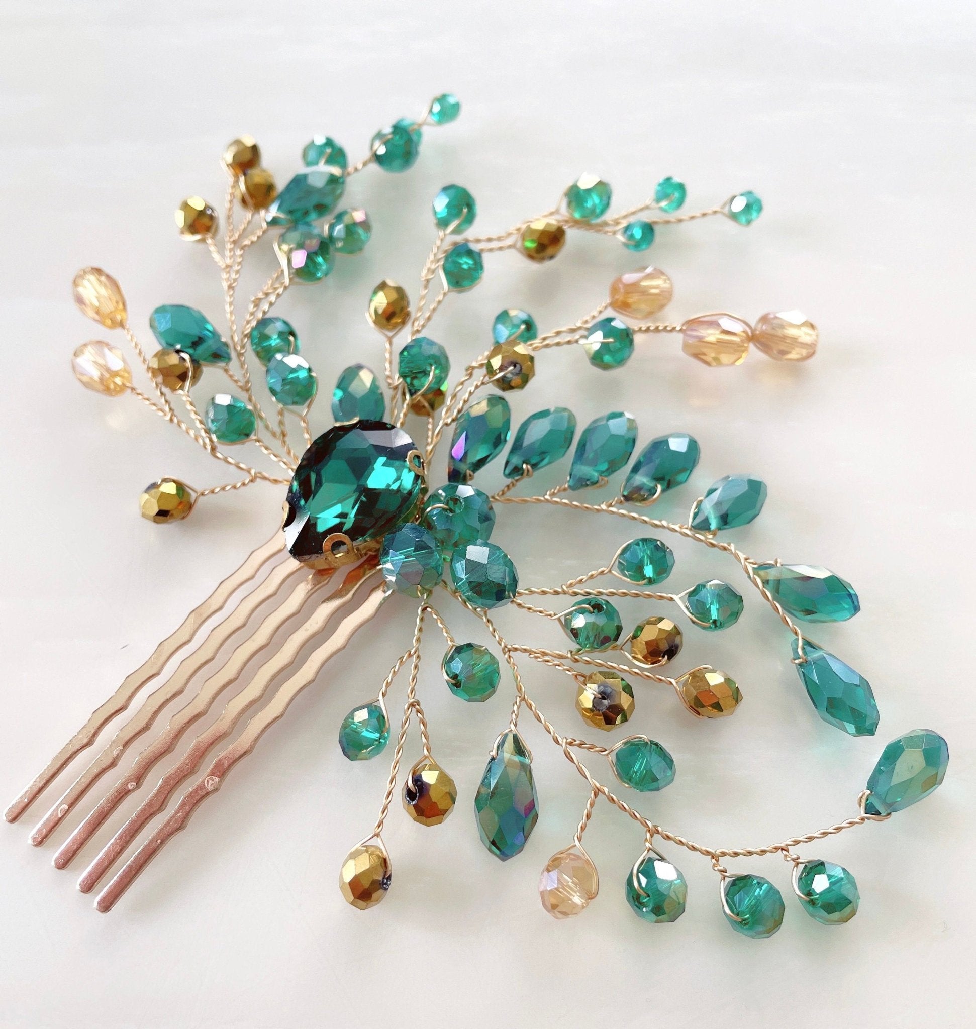Green and gold hair comb - Petal & Pearl