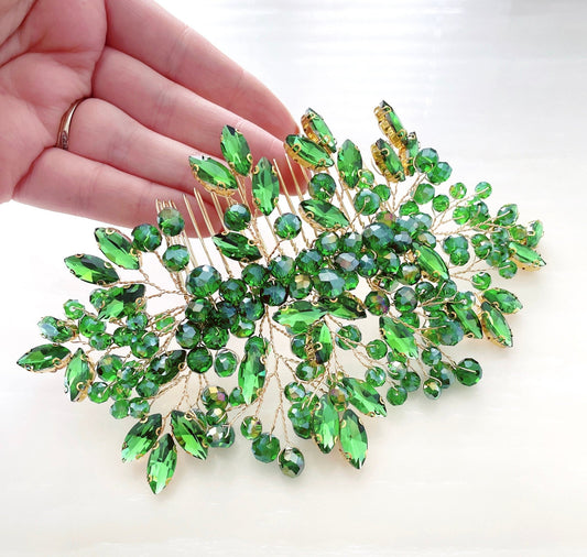 Green bohemian bridal hair comb - Petal & Pearl