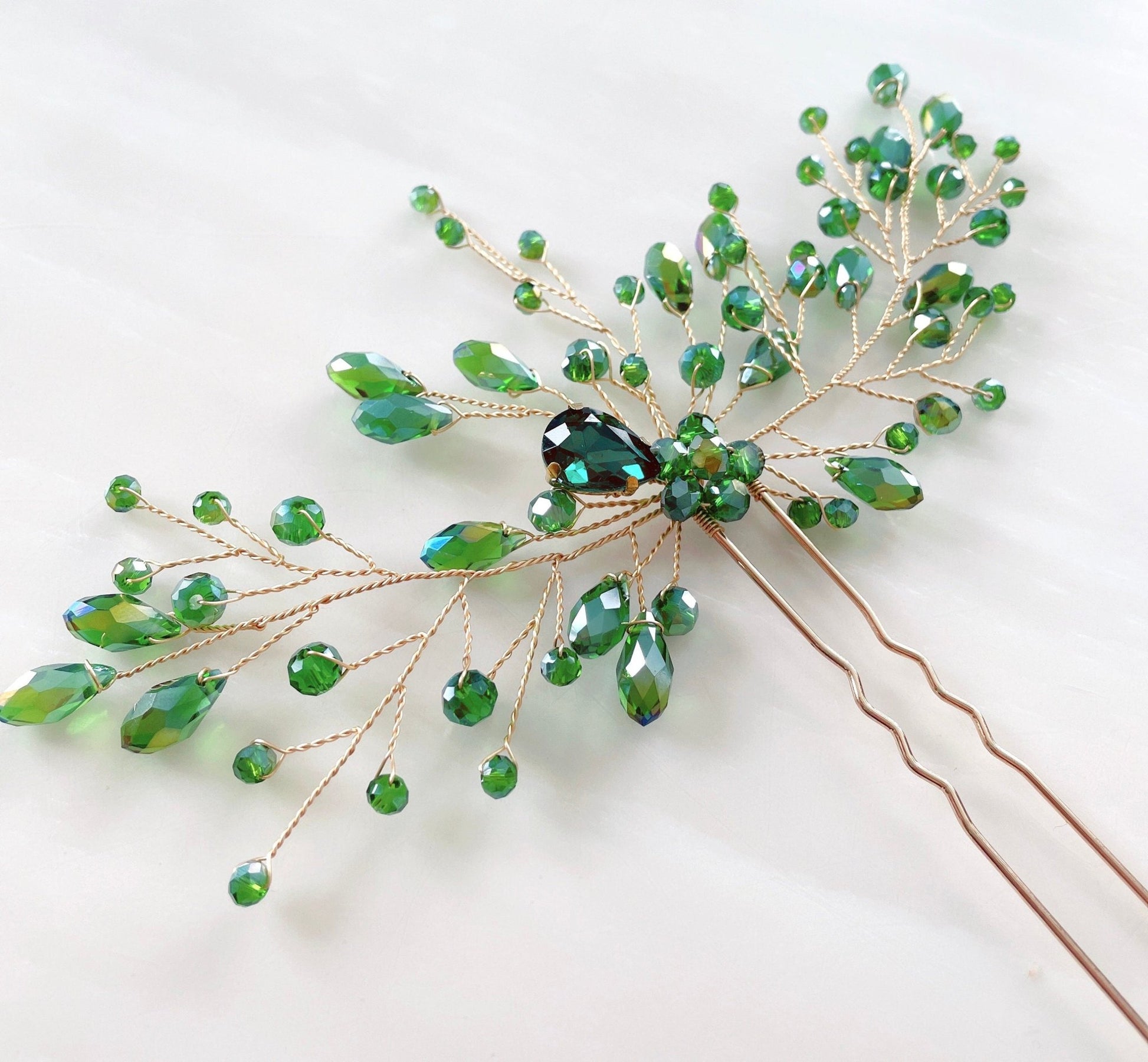 Green bridal hair pin - Petal & Pearl