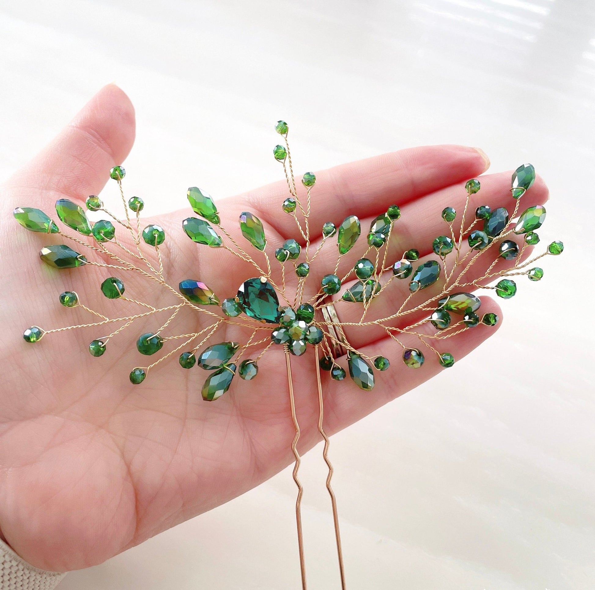 Green bridal hair pin - Petal & Pearl