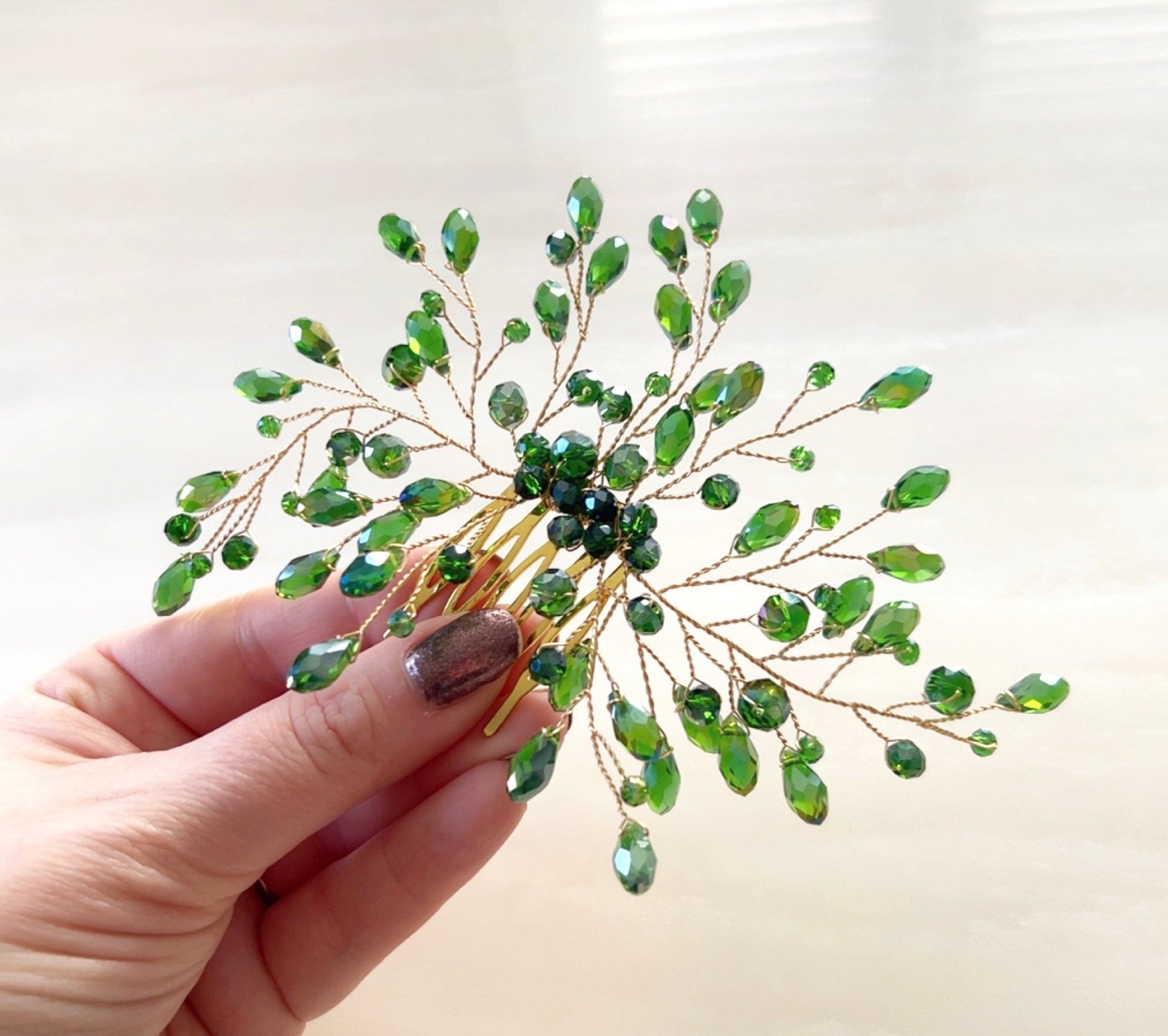 Green crystal decorative hair comb - Petal & Pearl