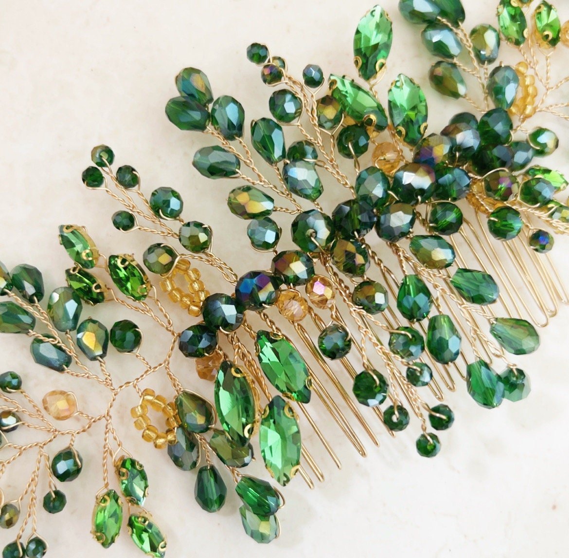 Green crystal hair comb - Petal & Pearl