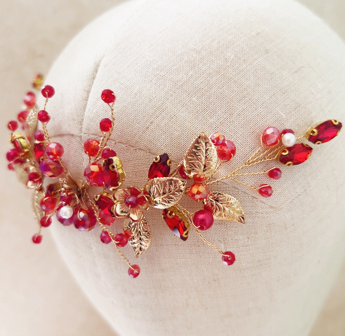 Red crystal and gold flower hair comb