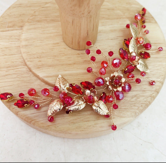 Red crystal and gold flower hair comb