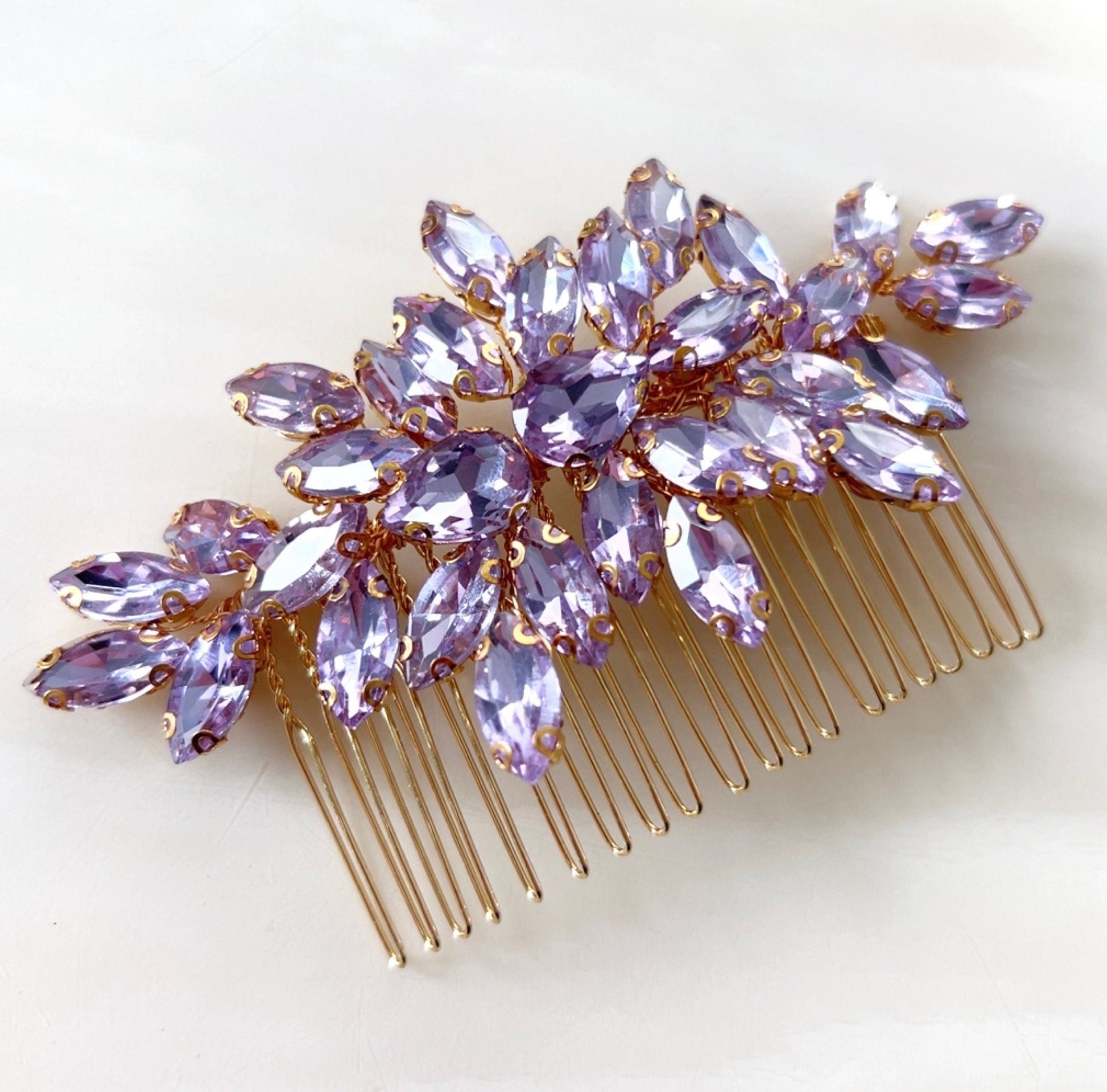 Lilac crystal hair comb - Petal & Pearl