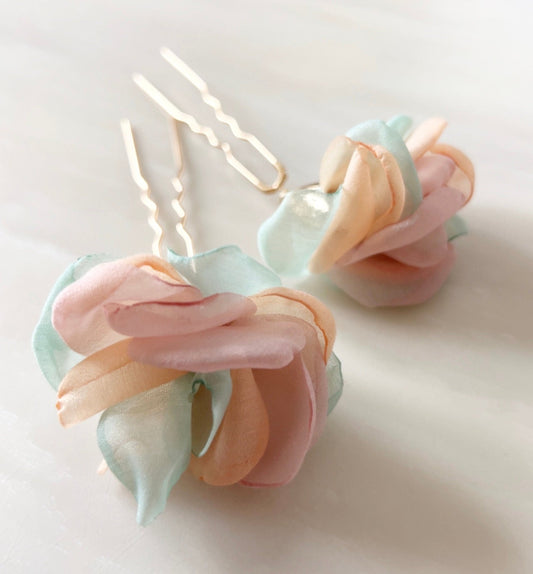 Mint and blush flower hair pins - Petal & Pearl