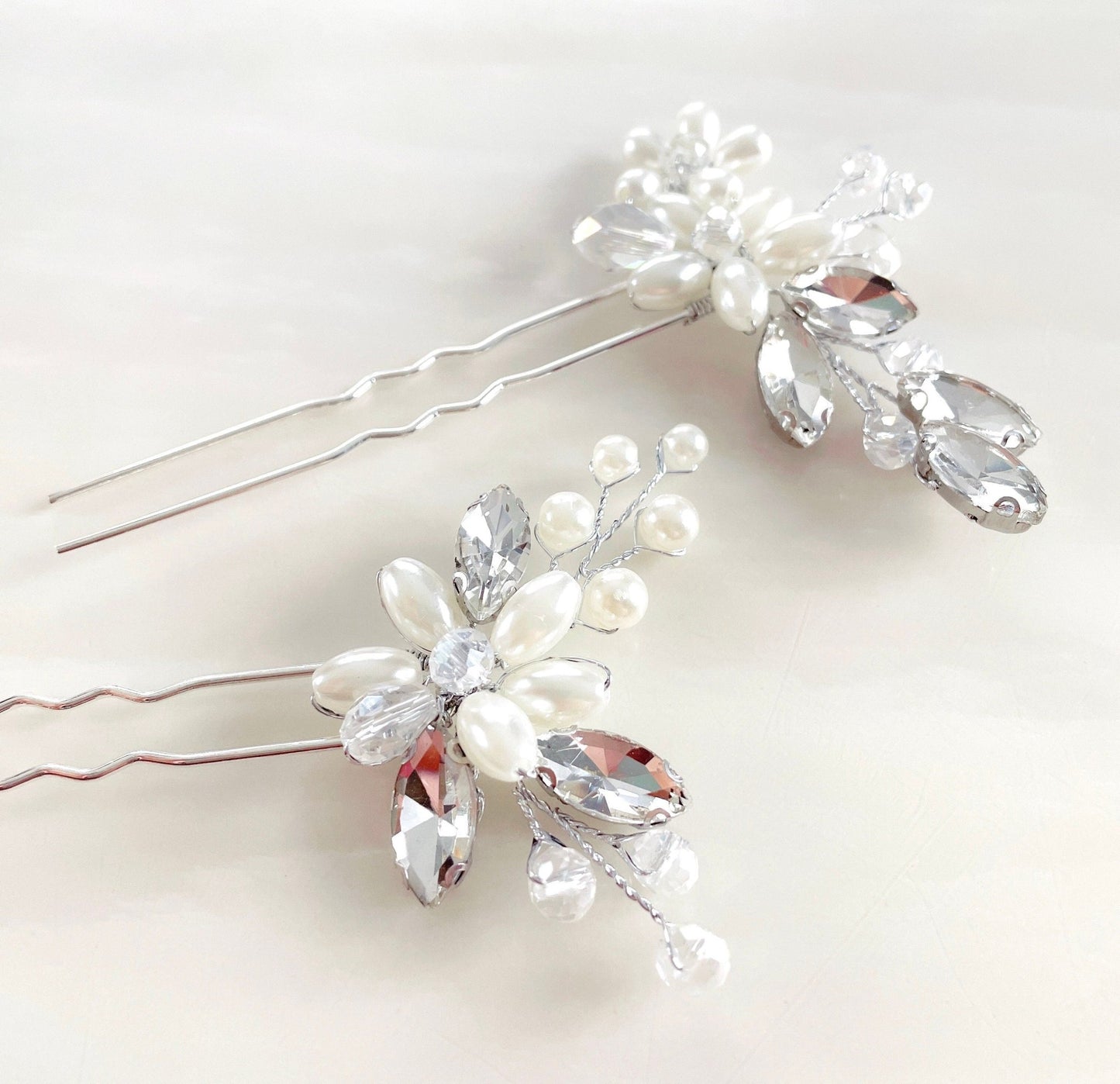 Pearl and crystal hair pins - Petal & Pearl