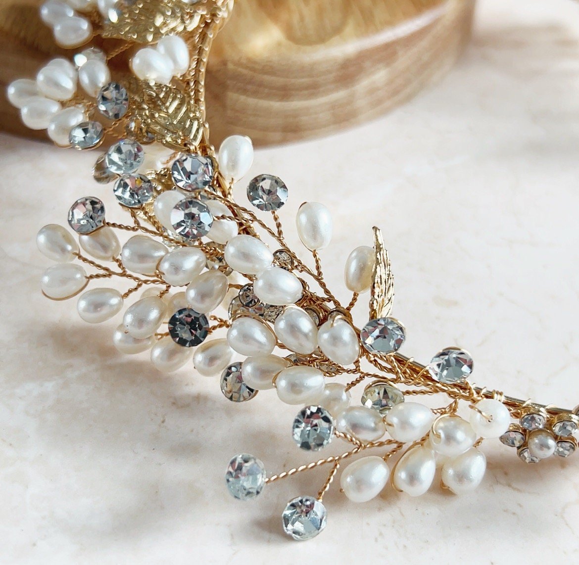 Pearl bridal headpiece - Petal & Pearl