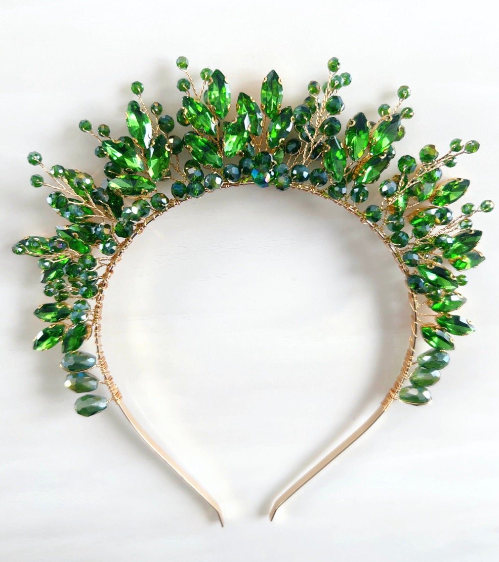 Peridot green bridal crown - Petal & Pearl