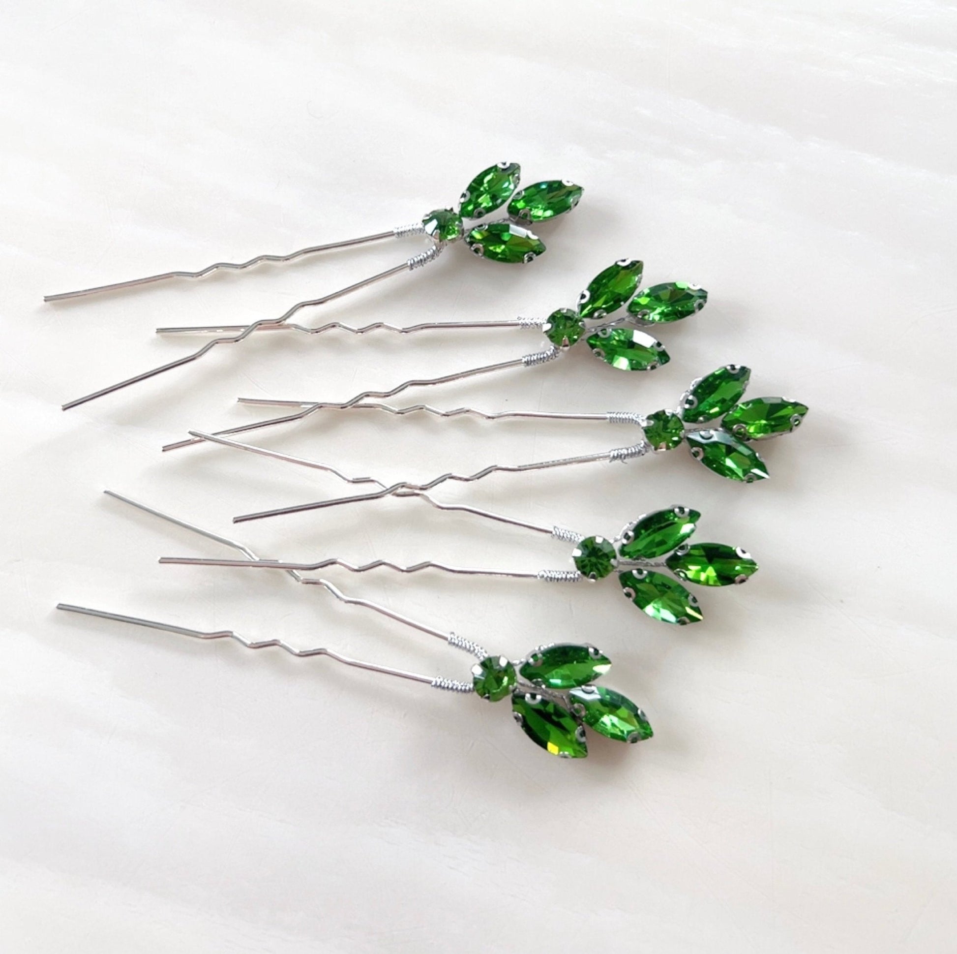 Peridot green crystal hair pins - Petal & Pearl