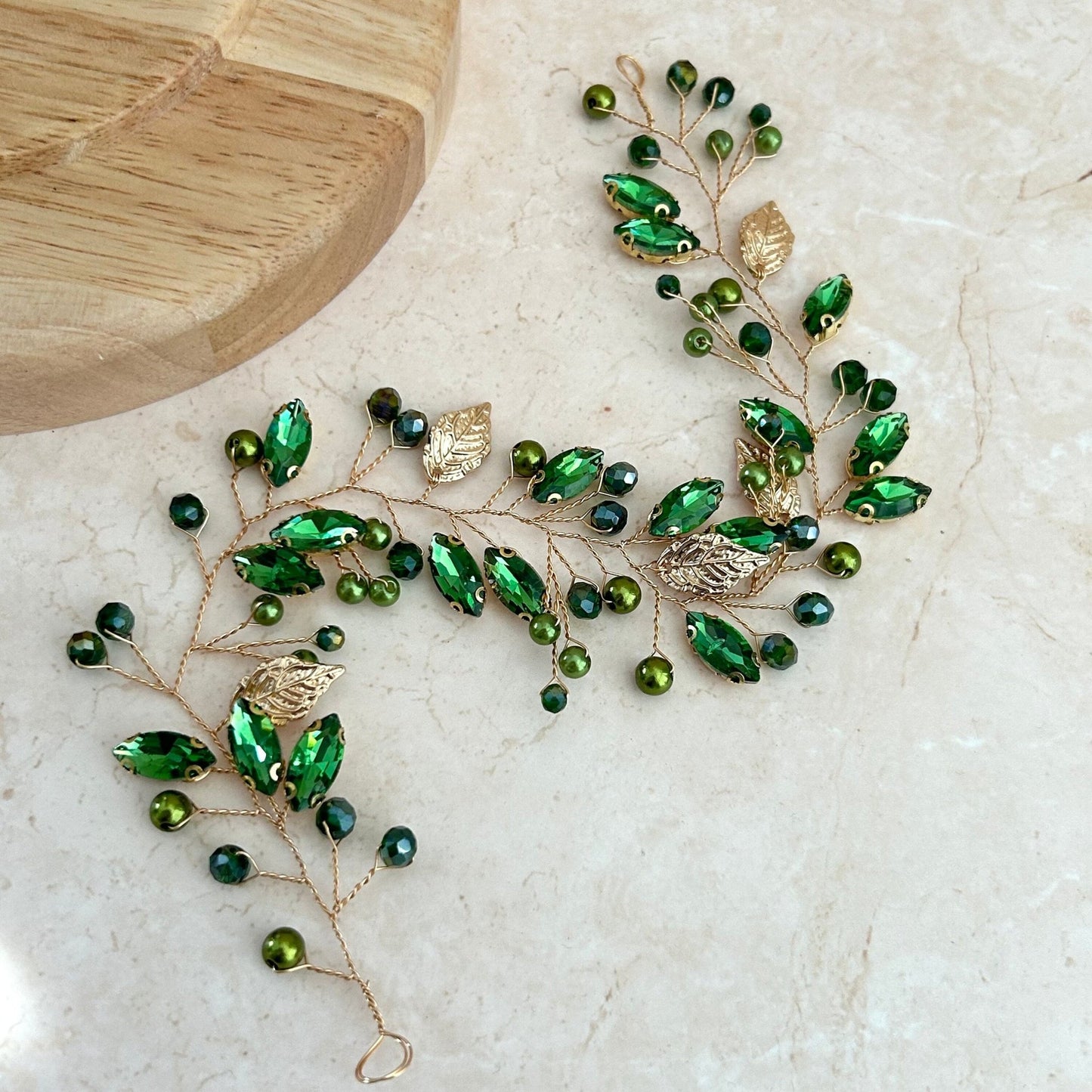 Peridot green crystal hair vine - Petal & Pearl