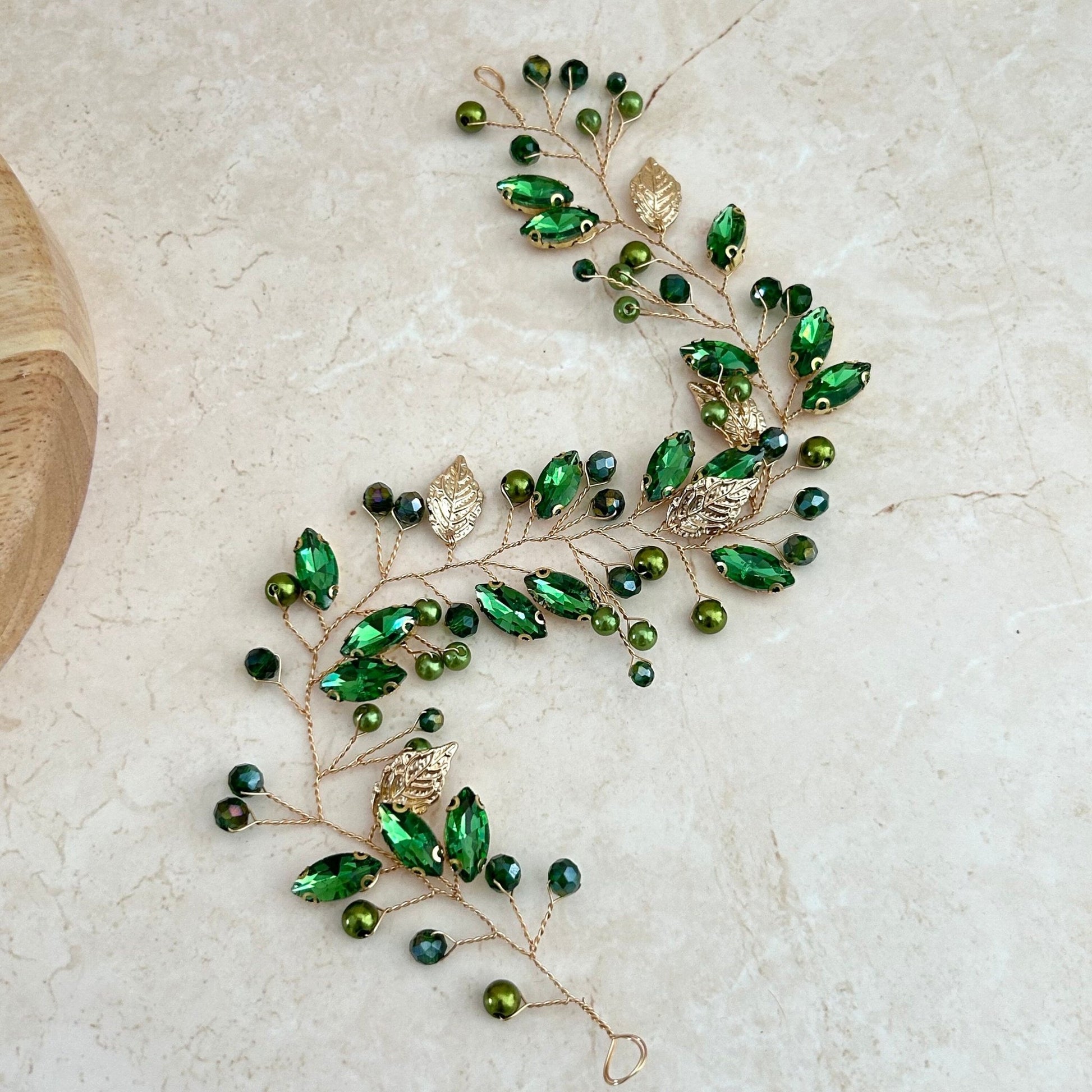 Peridot green crystal hair vine - Petal & Pearl